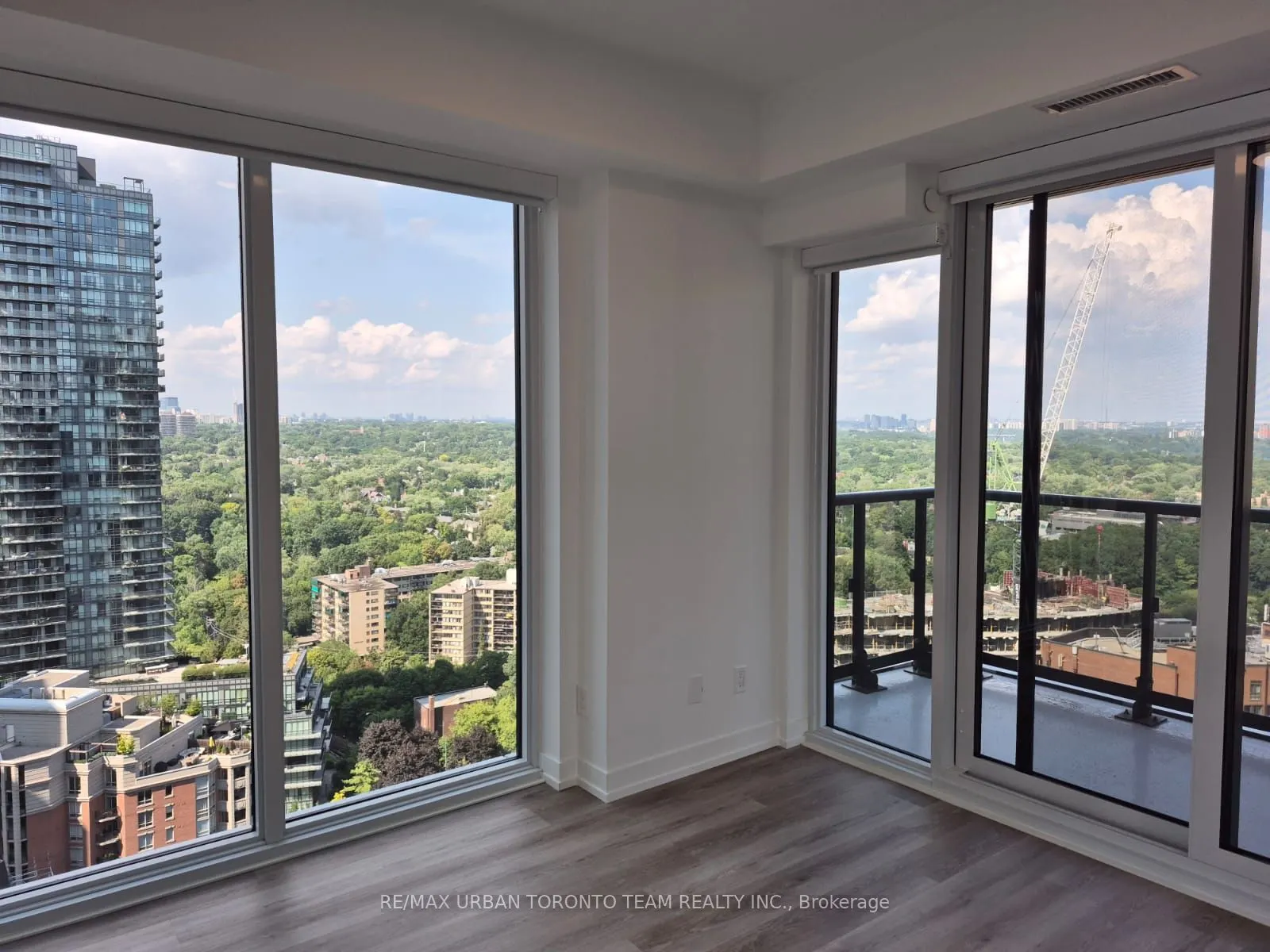 771 Yonge Street, #2806