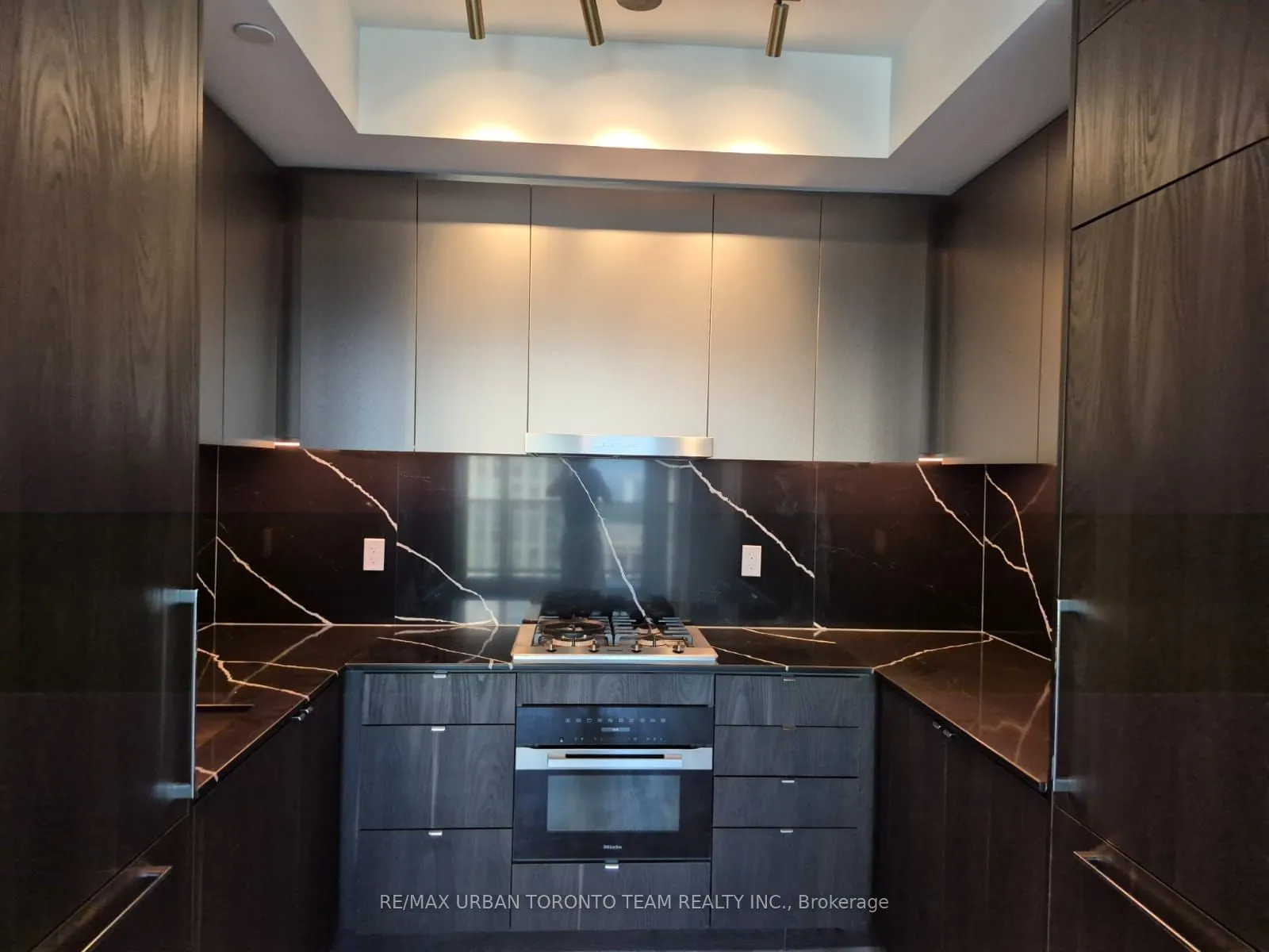771 Yonge Street, #2806