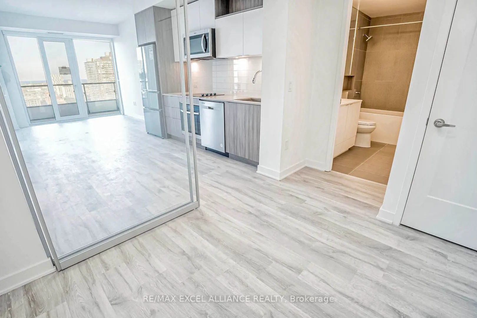 70 Princess Street, #2305