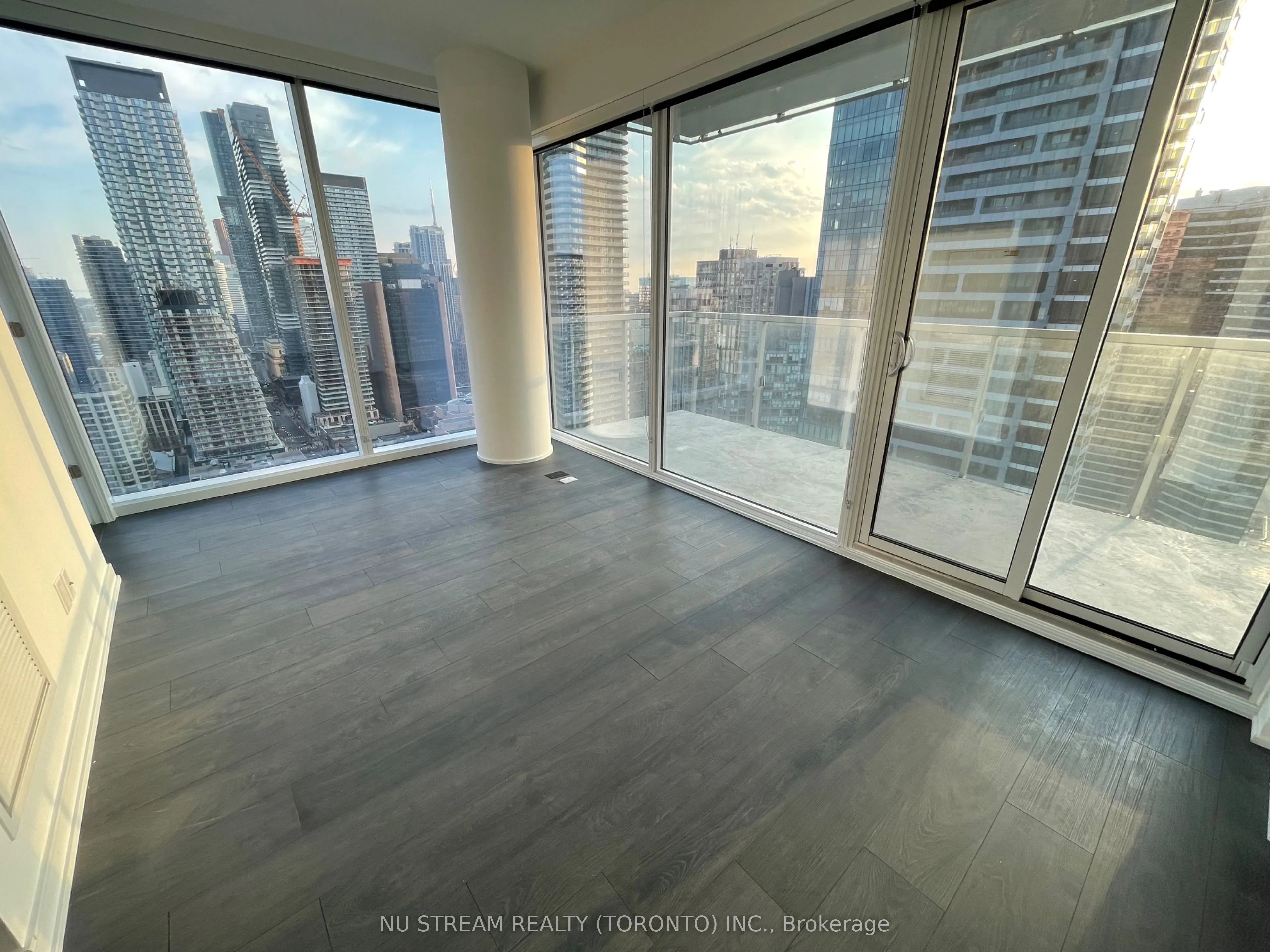 3 Gloucester Street, #3009
