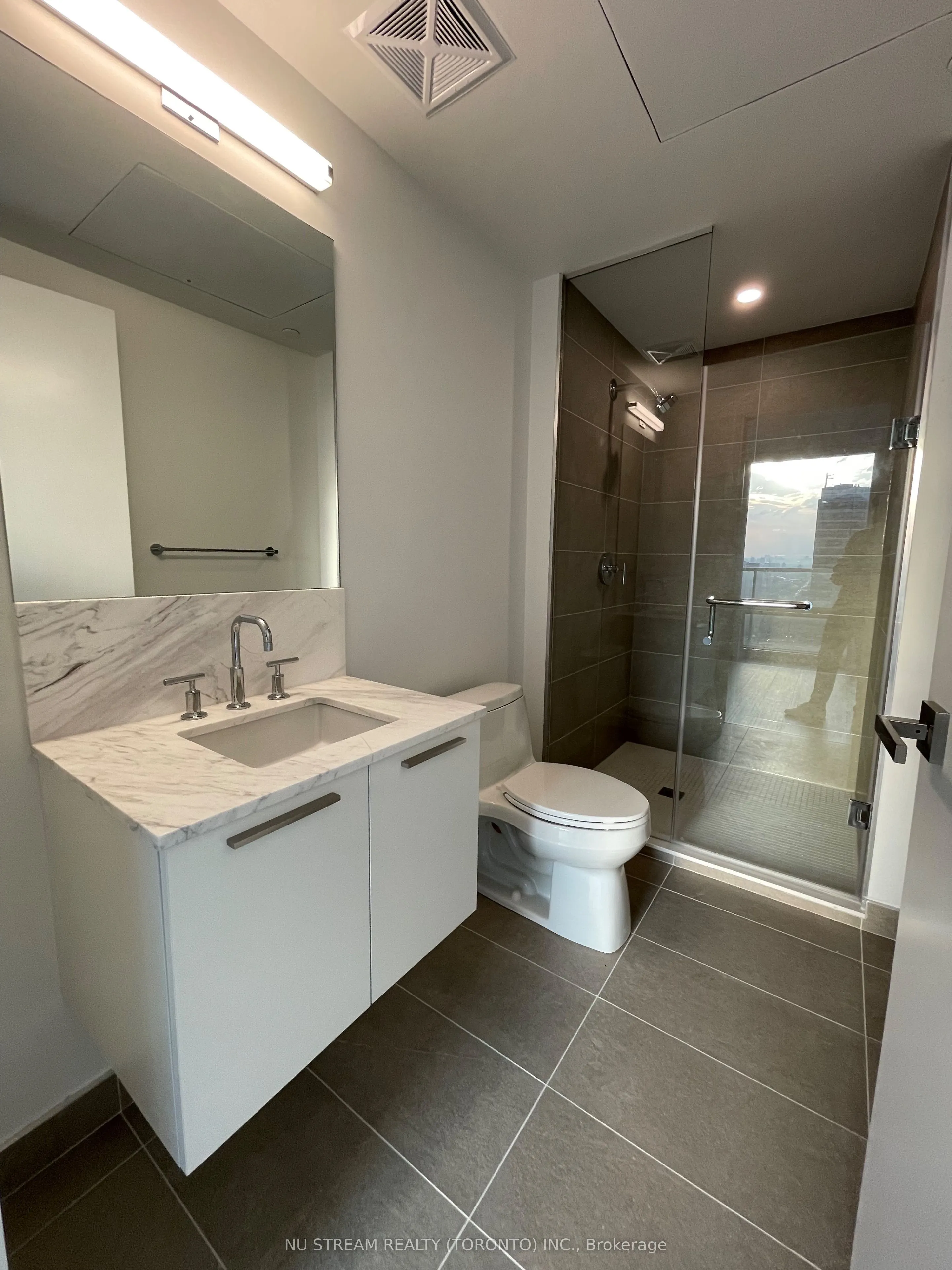 3 Gloucester Street, #3009