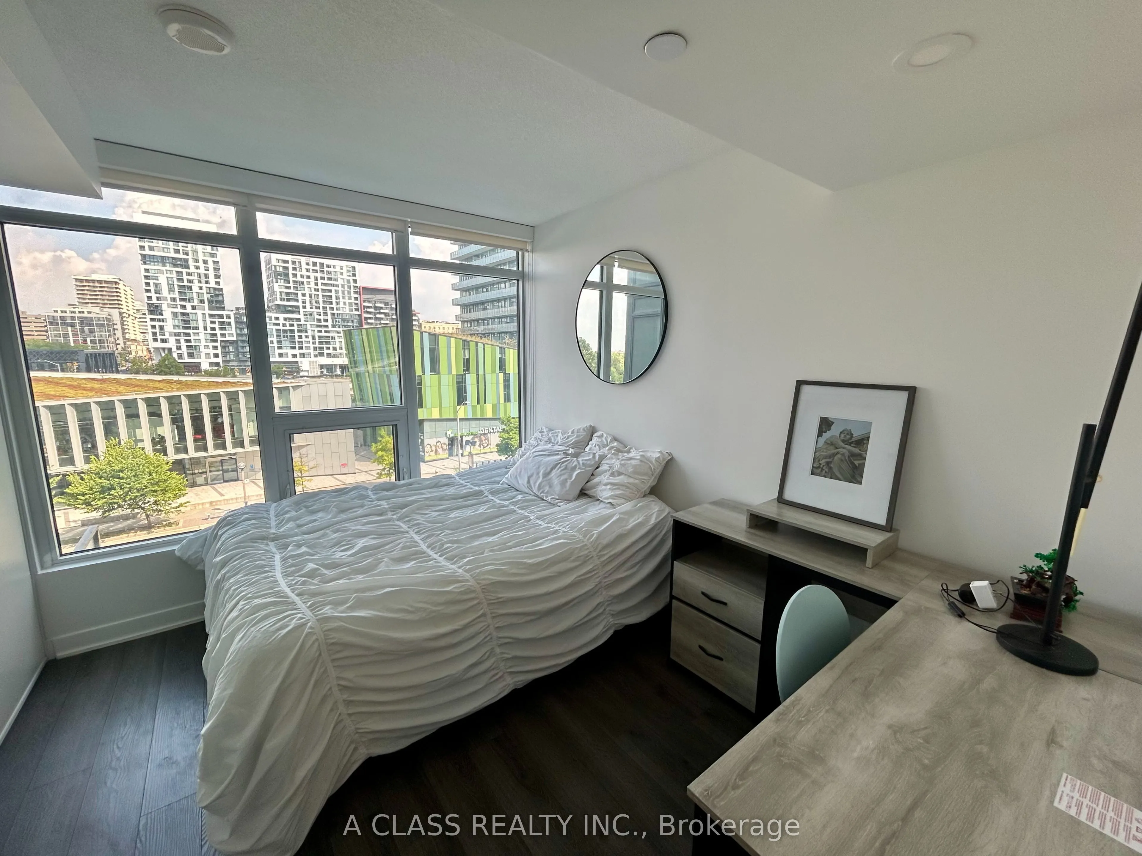 80 Queens Wharf Road, #506