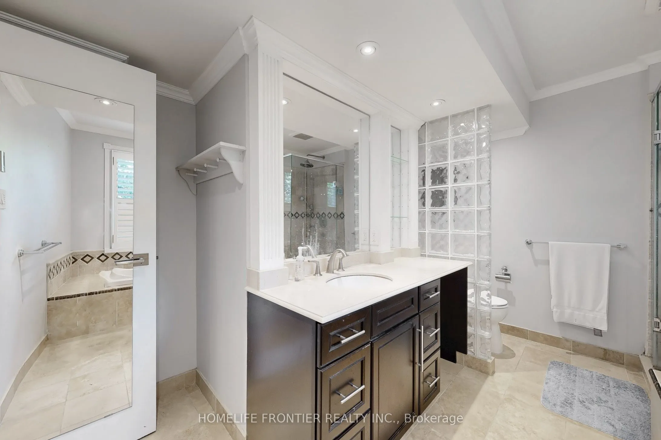23 Nesbitt Drive