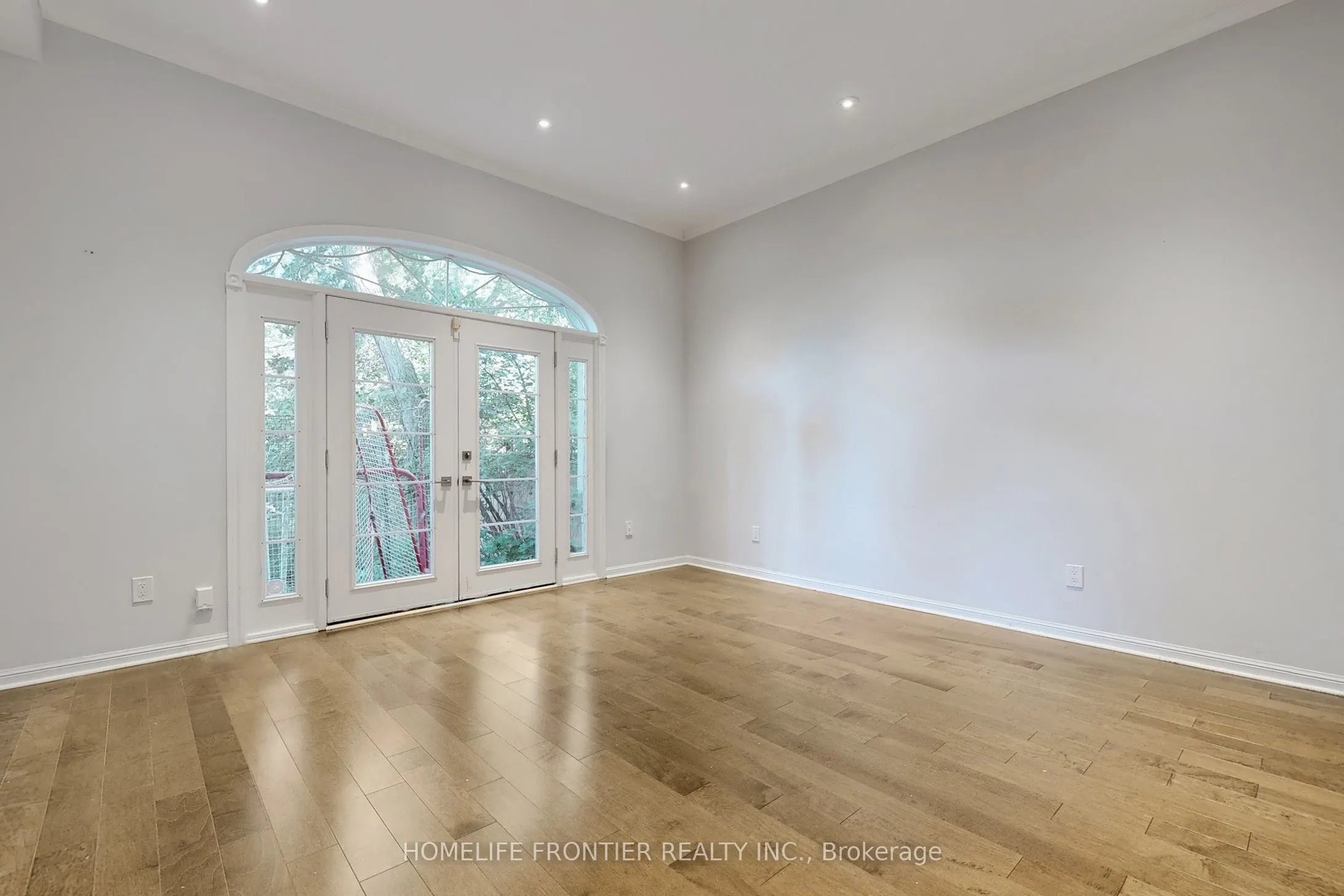23 Nesbitt Drive
