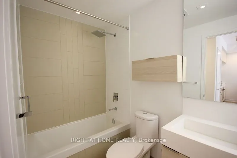 88 Scott Street, #2710
