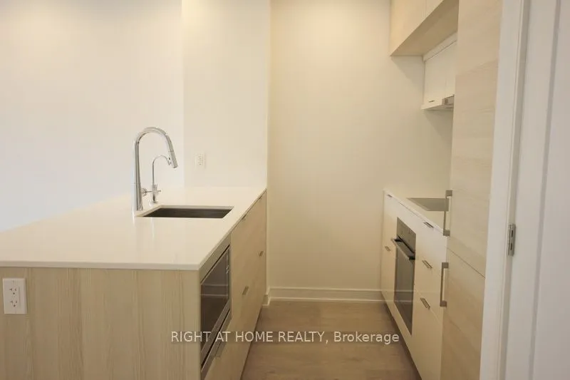 88 Scott Street, #2710