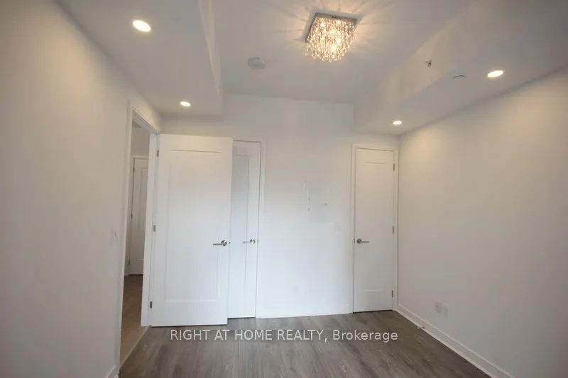 88 Scott Street, #2710
