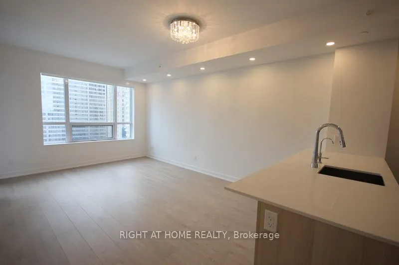 88 Scott Street, #2710