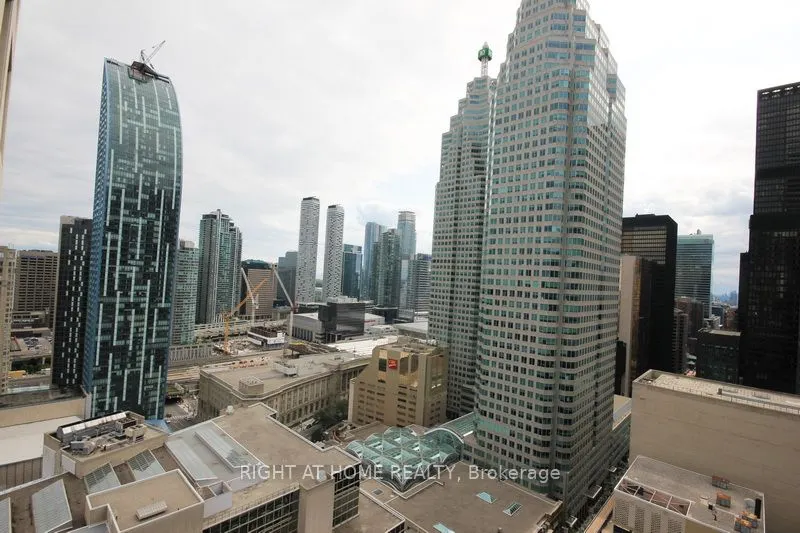 88 Scott Street, #2710