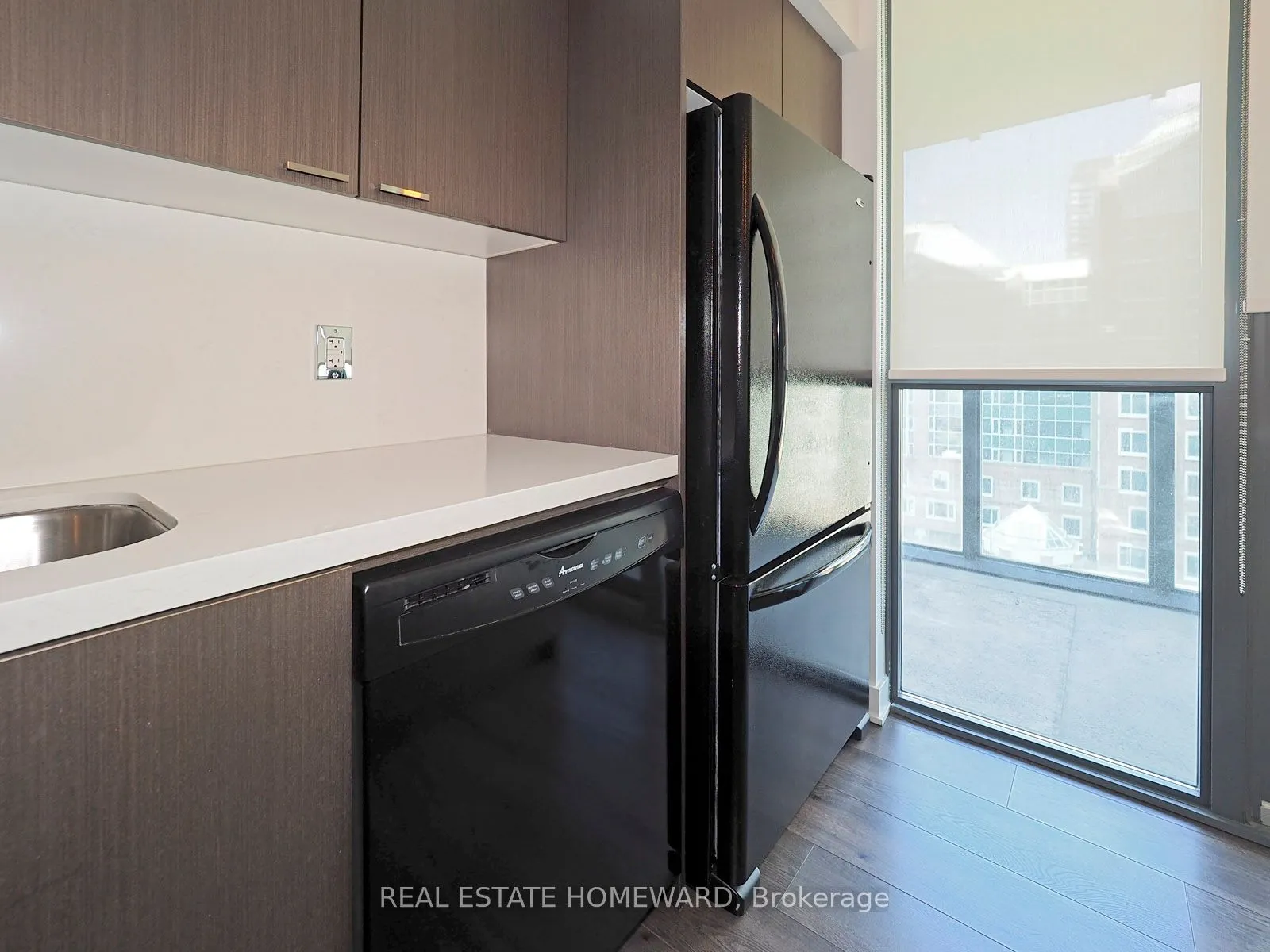 110 Charles Street E, #1111