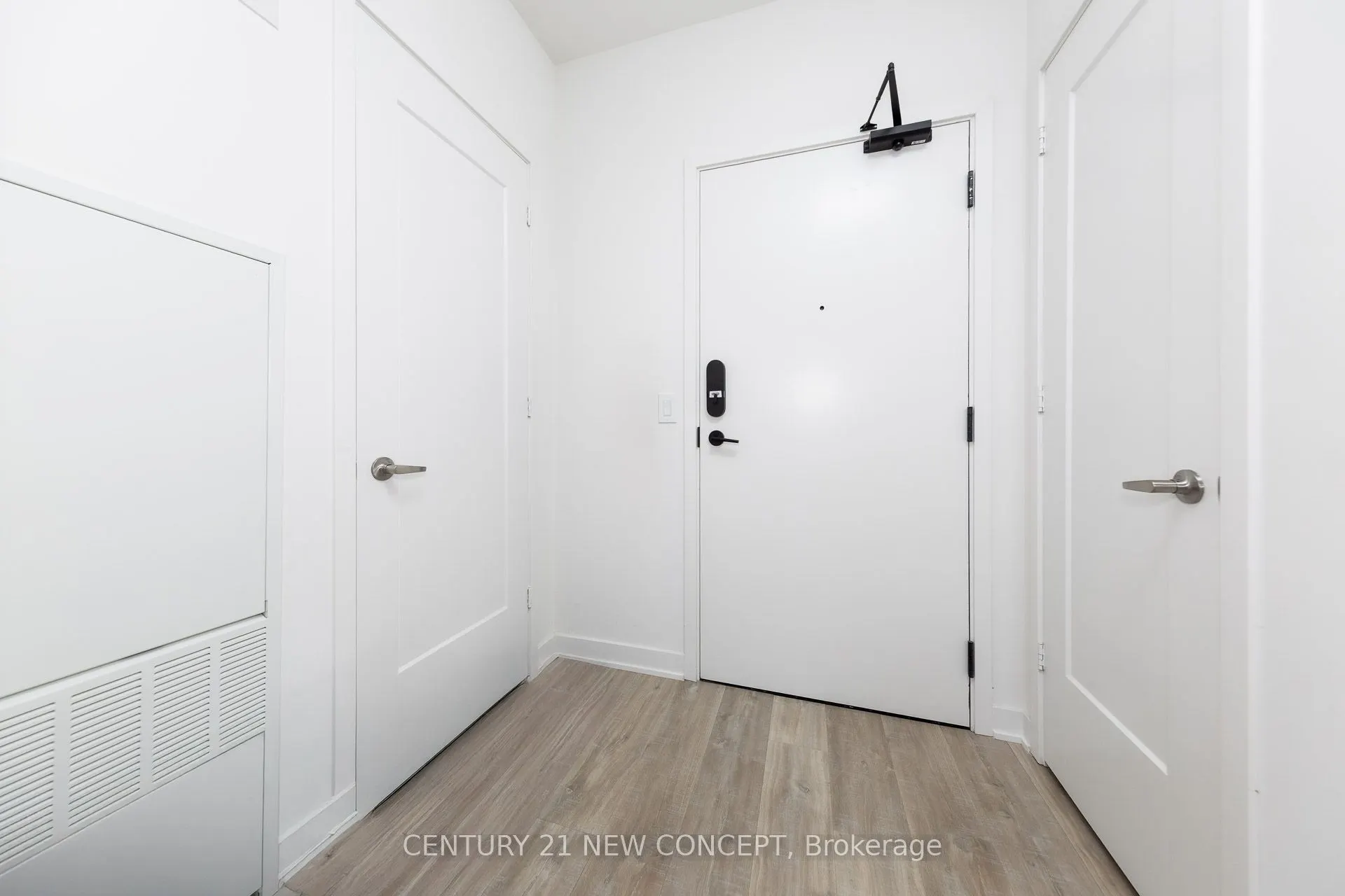 121 Lower Sherbourne Street, #1057