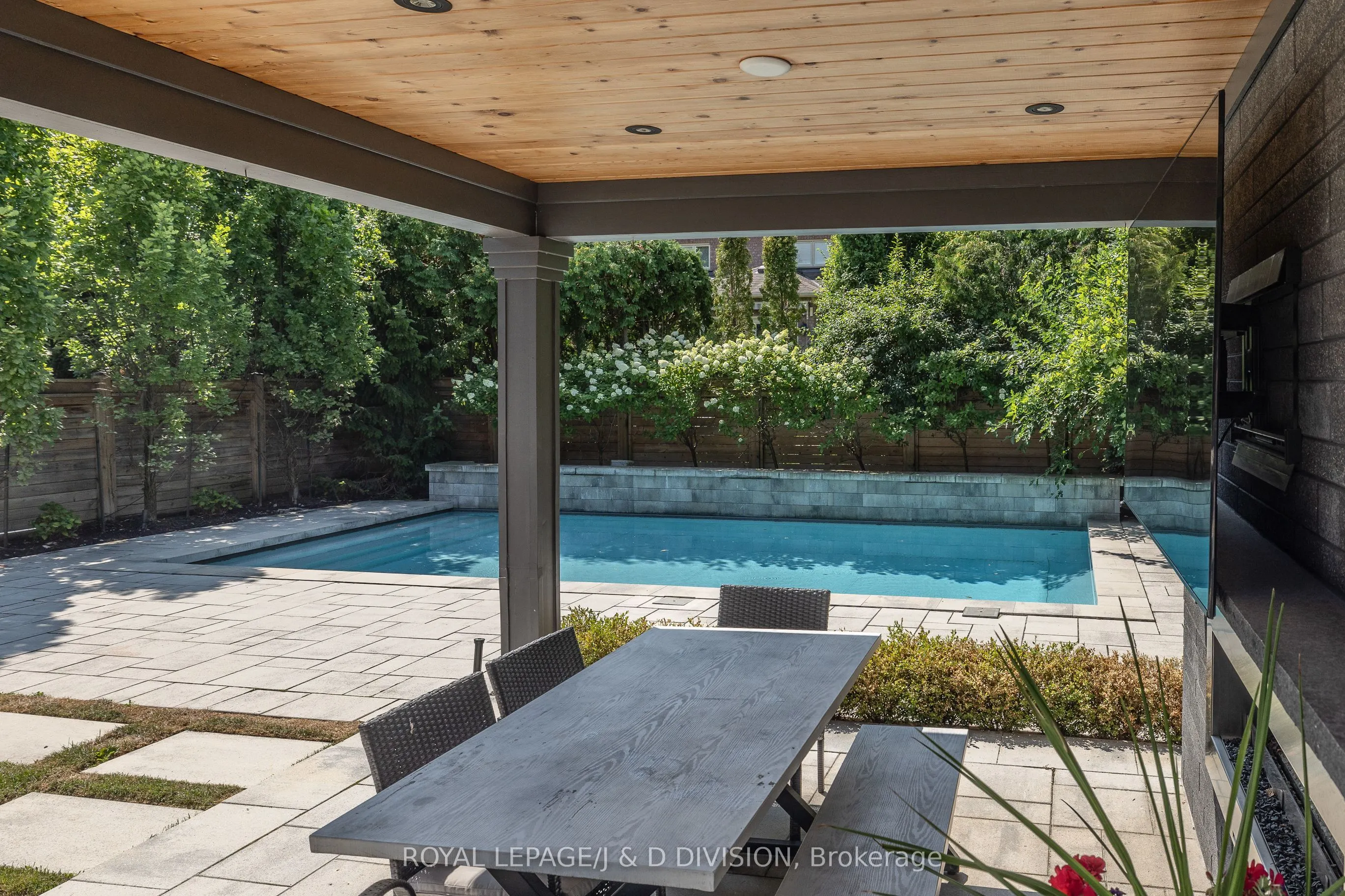 127 Ridley Boulevard