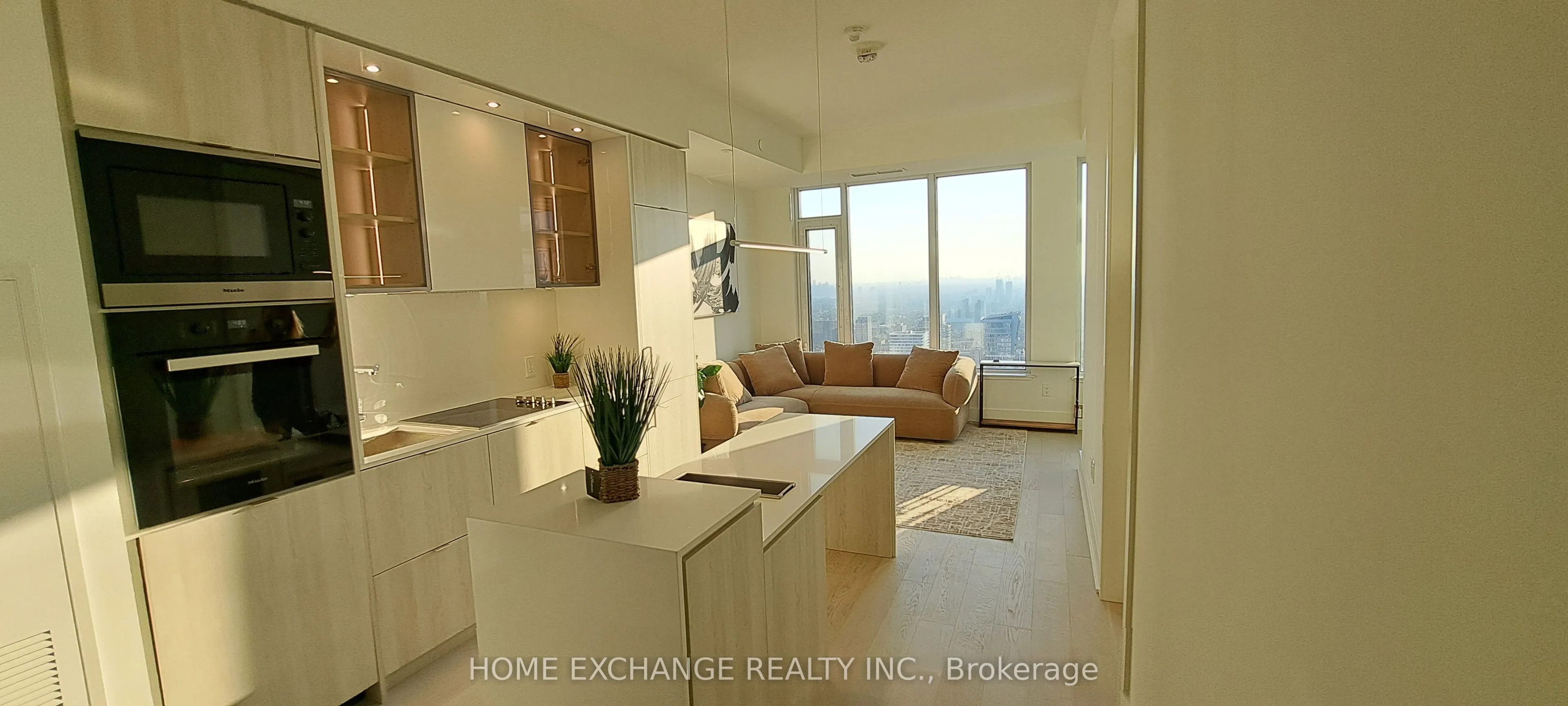 11 Yorkville Avenue W, #4610