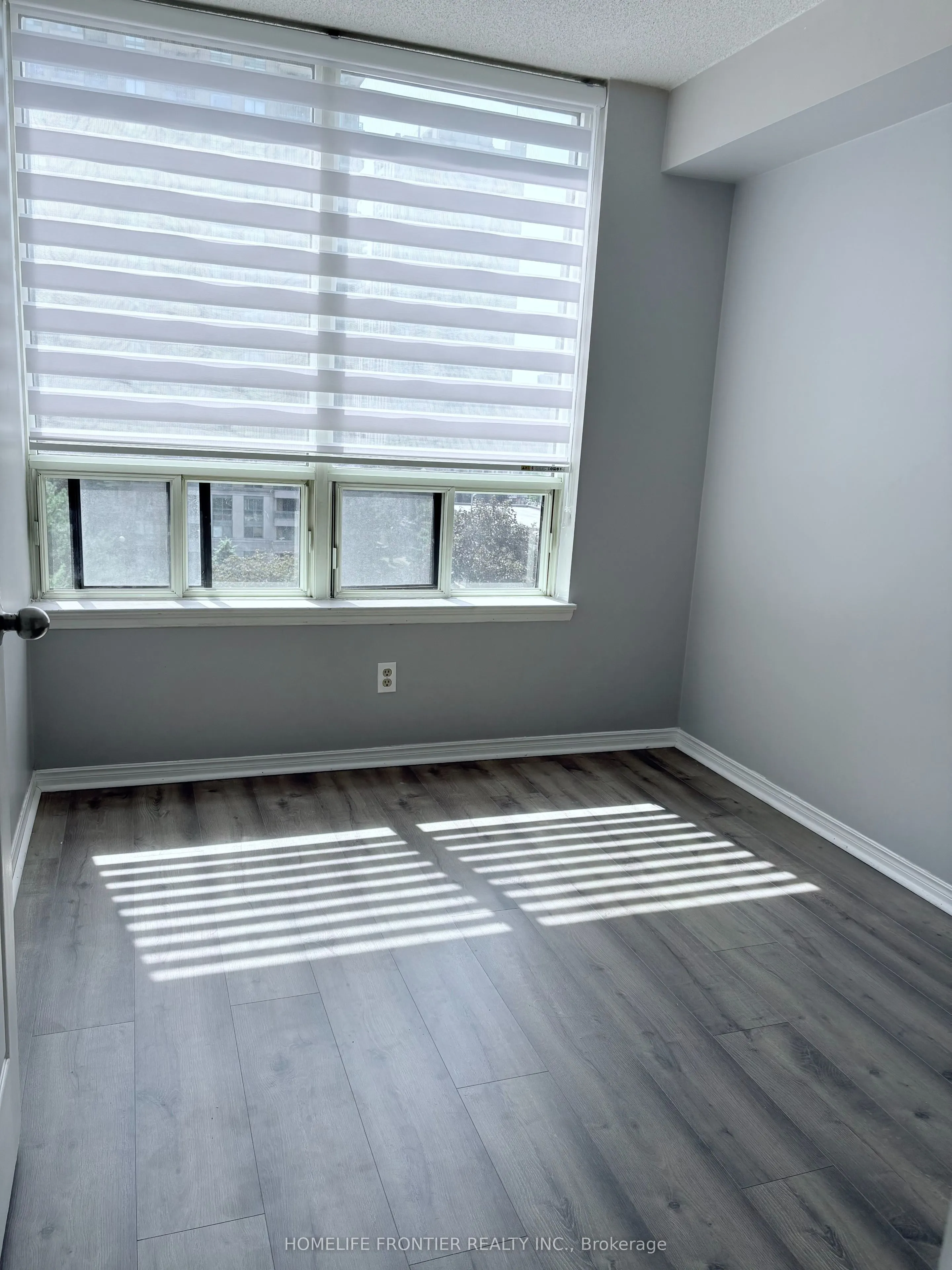 7 Bishop Avenue, #618