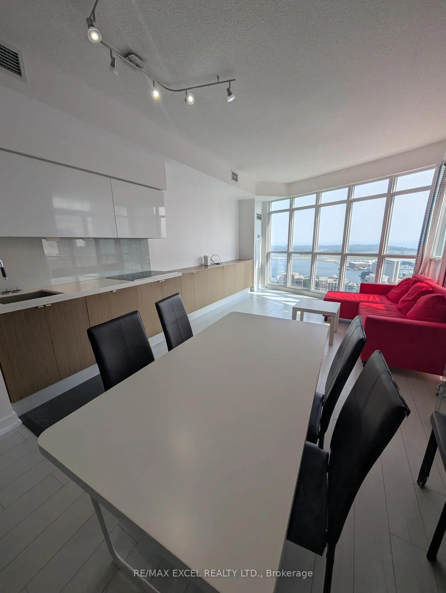 21 Iceboat Terrace, #3109