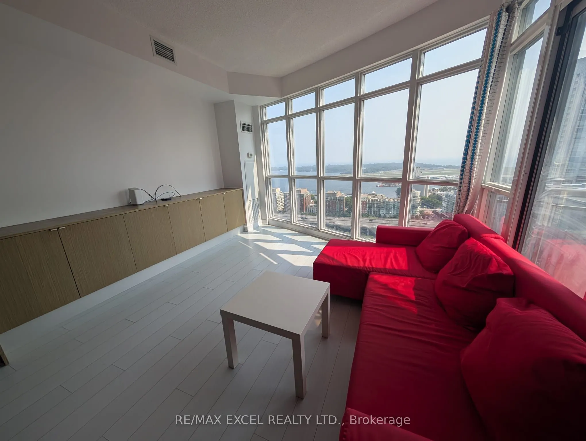 21 Iceboat Terrace, #3109