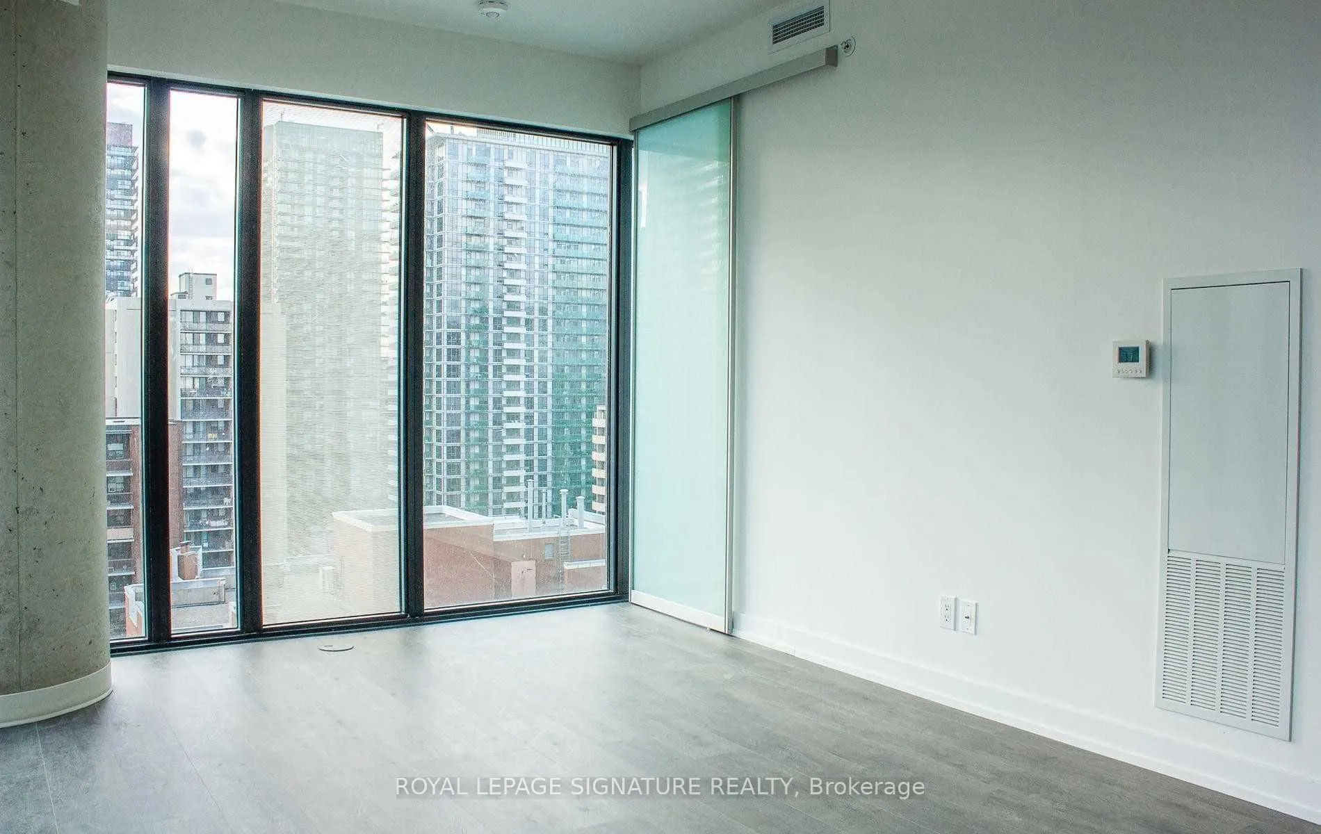 161 Roehampton Avenue, #1612