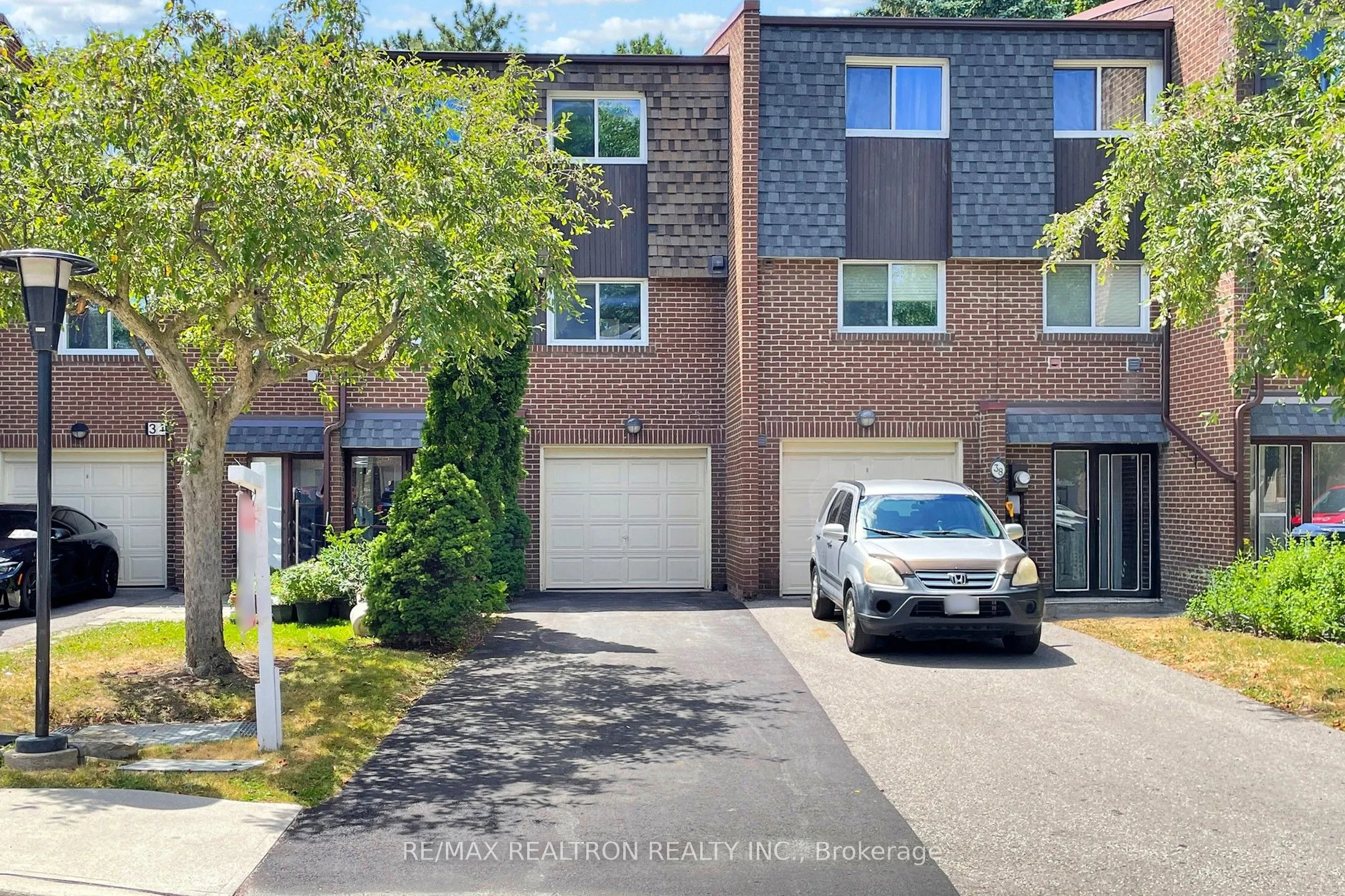 36 Windy Golfway, #36