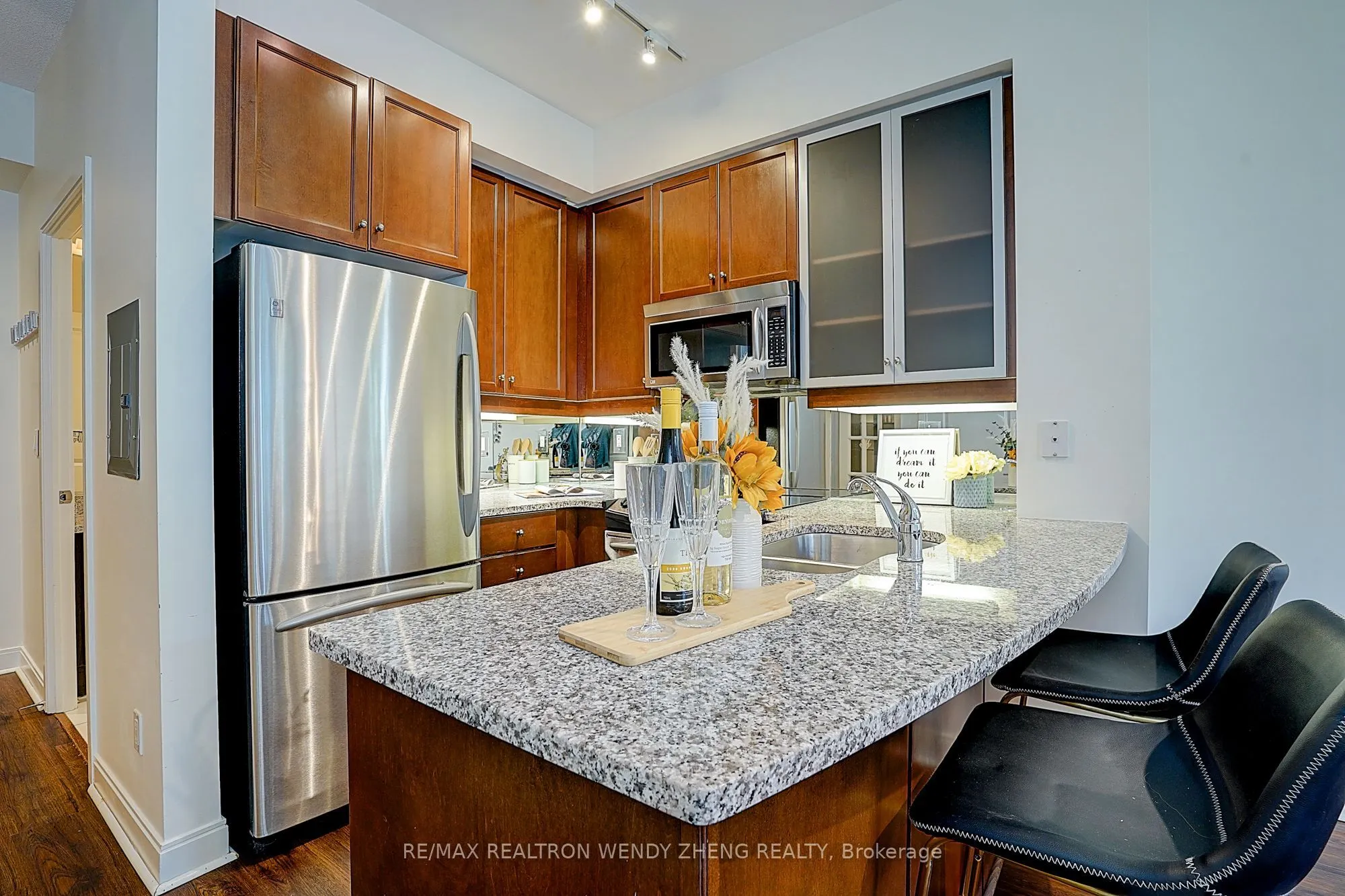 21 Scollard Street, #411