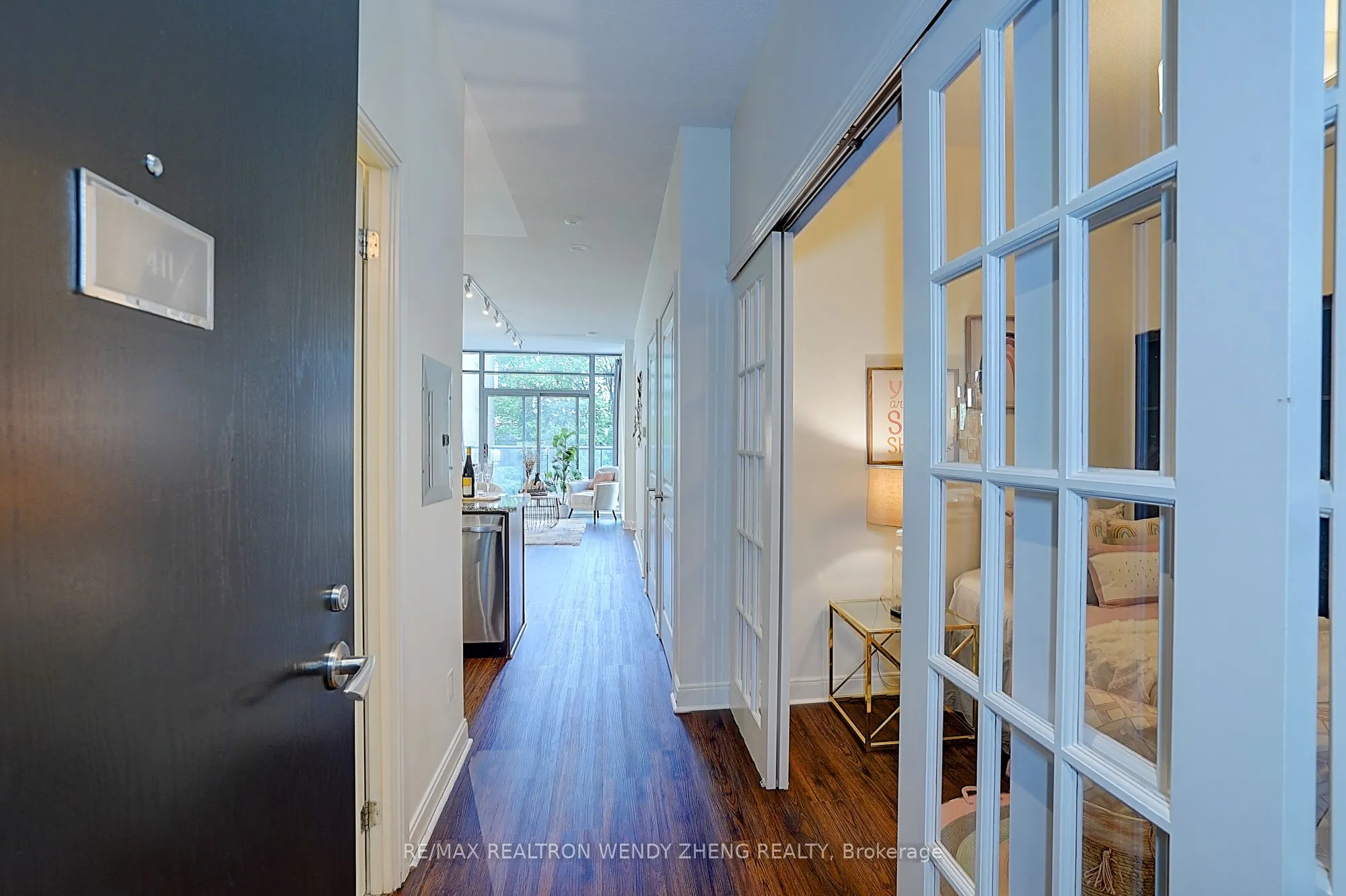 21 Scollard Street, #411
