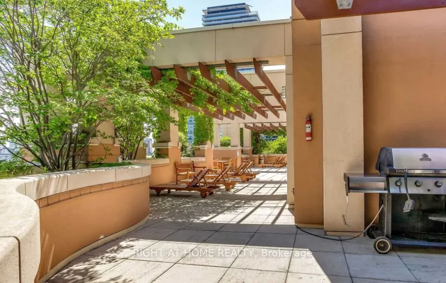100 Hayden Street, #701