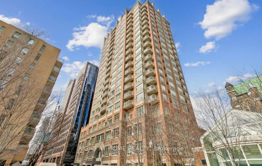 100 Hayden Street, #701