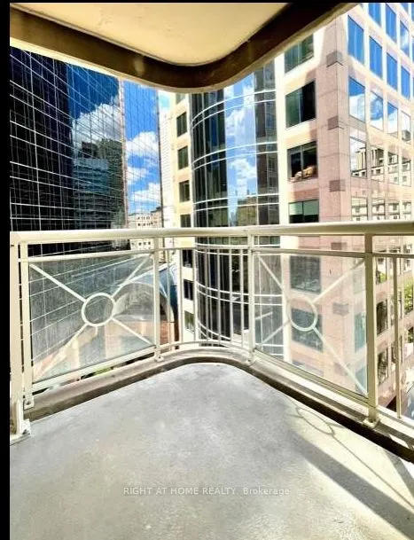 100 Hayden Street, #701