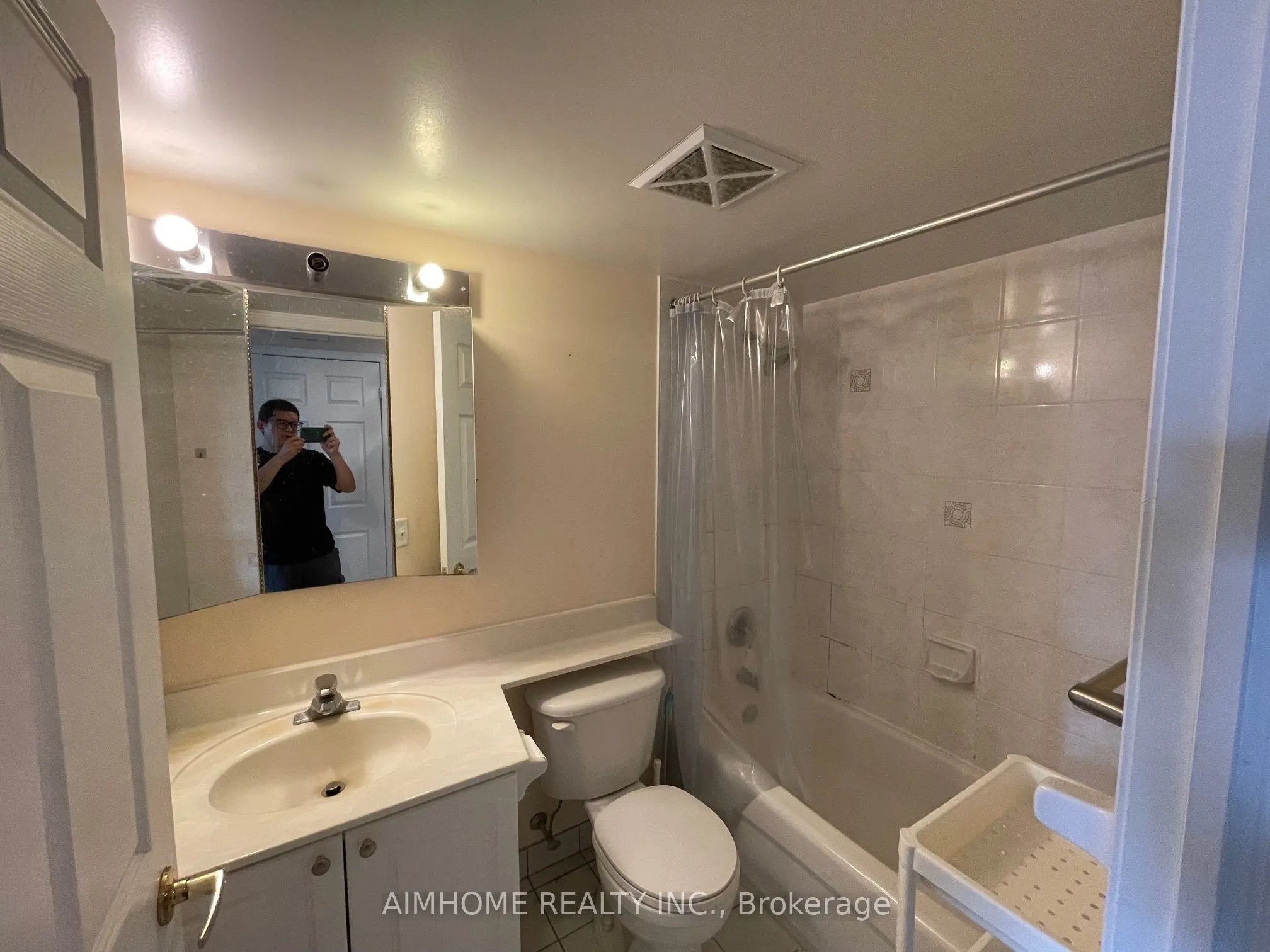 22 Olive Avenue, #803