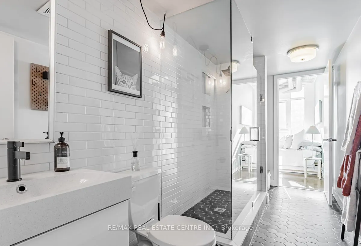 150 Sudbury Street, #1513