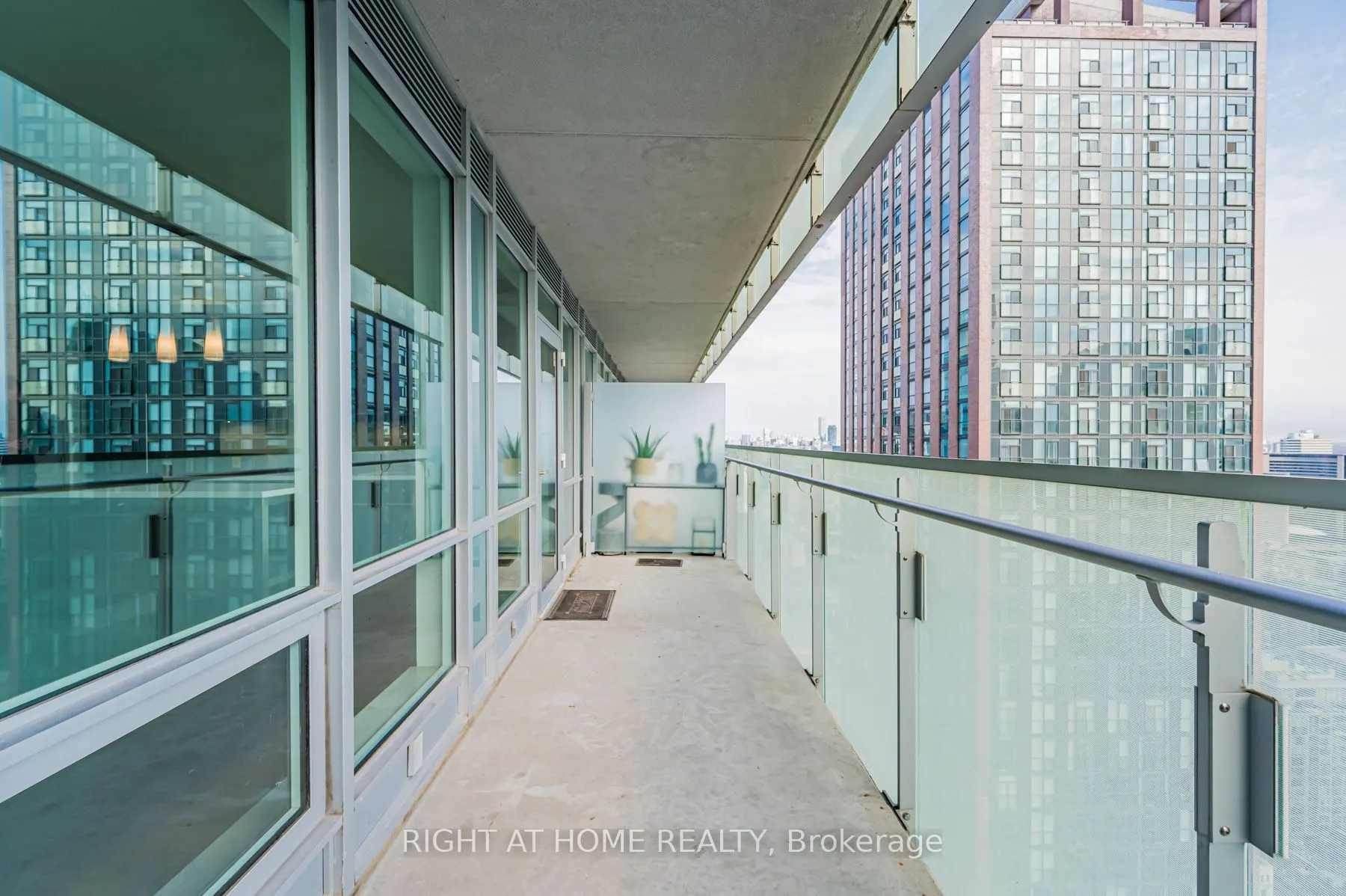 80 John Street, #3909