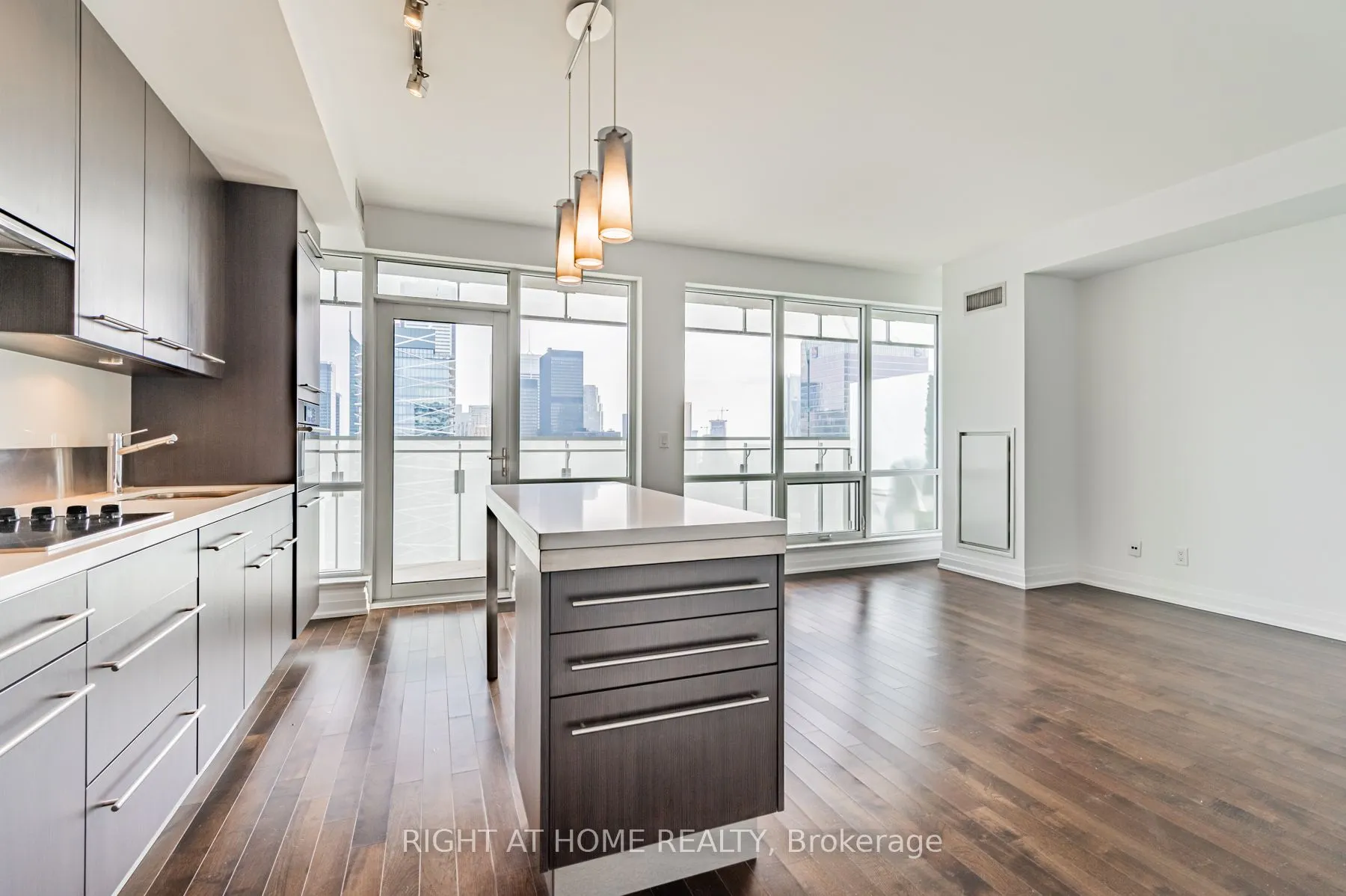 80 John Street, #3909