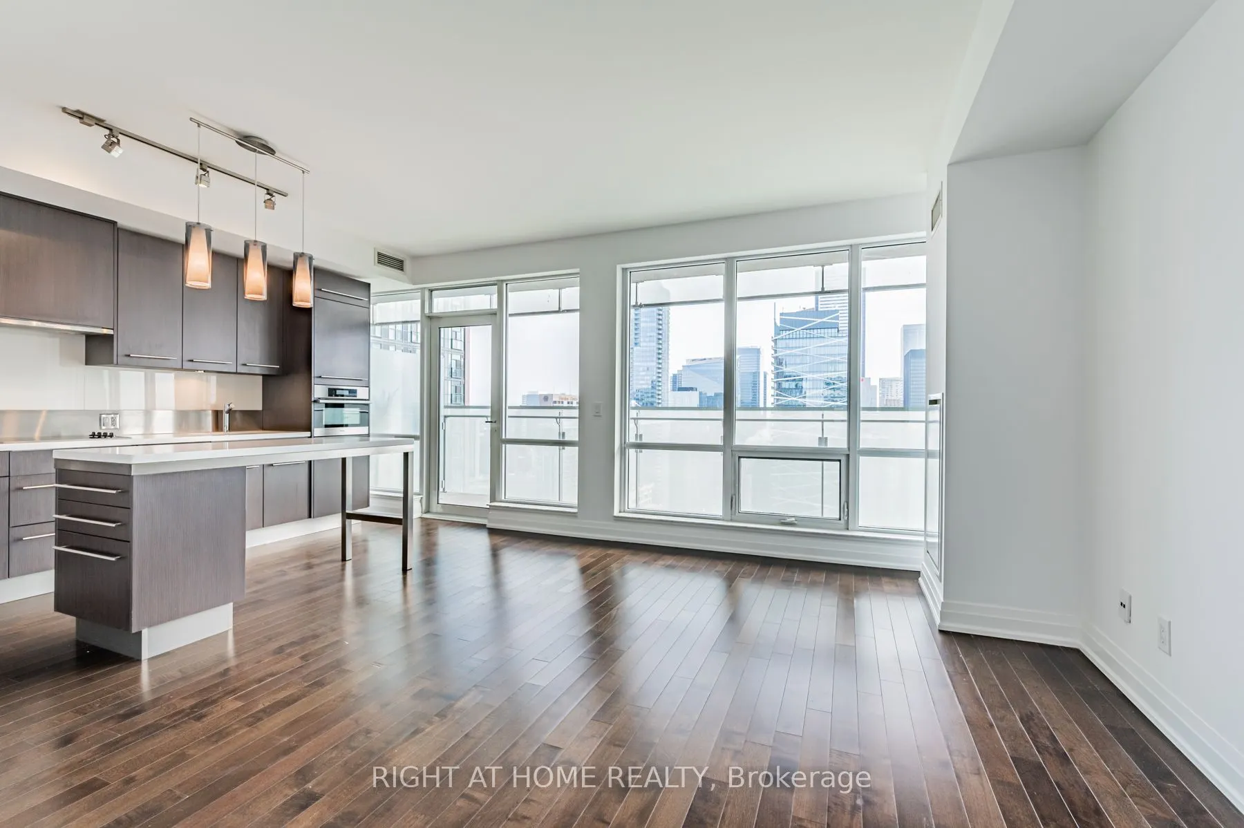 80 John Street, #3909