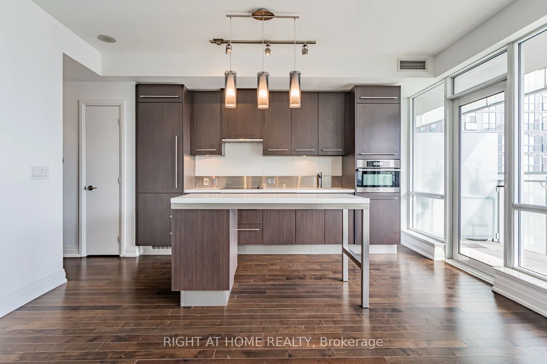 80 John Street, #3909
