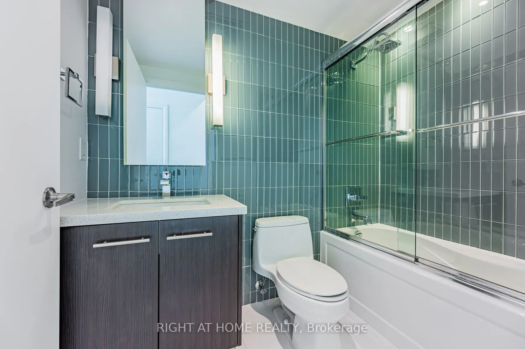 80 John Street, #3909