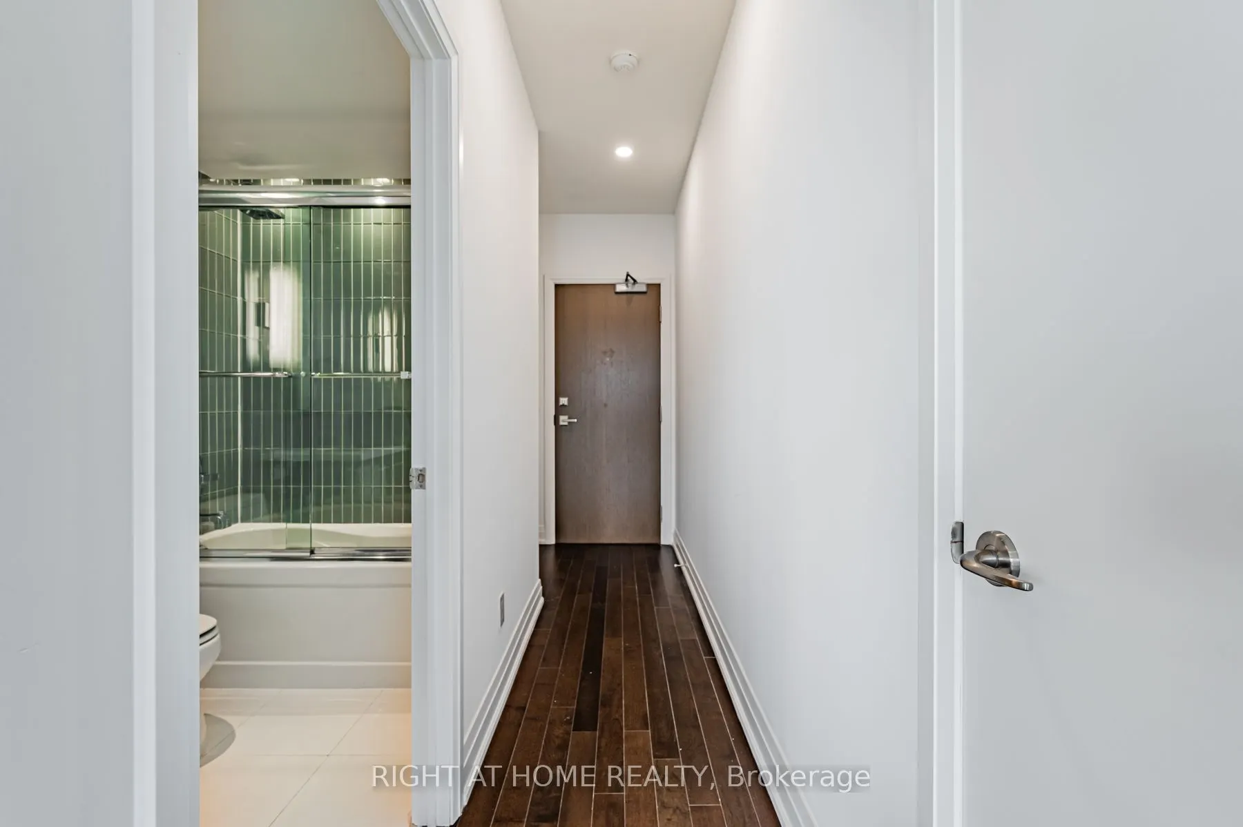 80 John Street, #3909