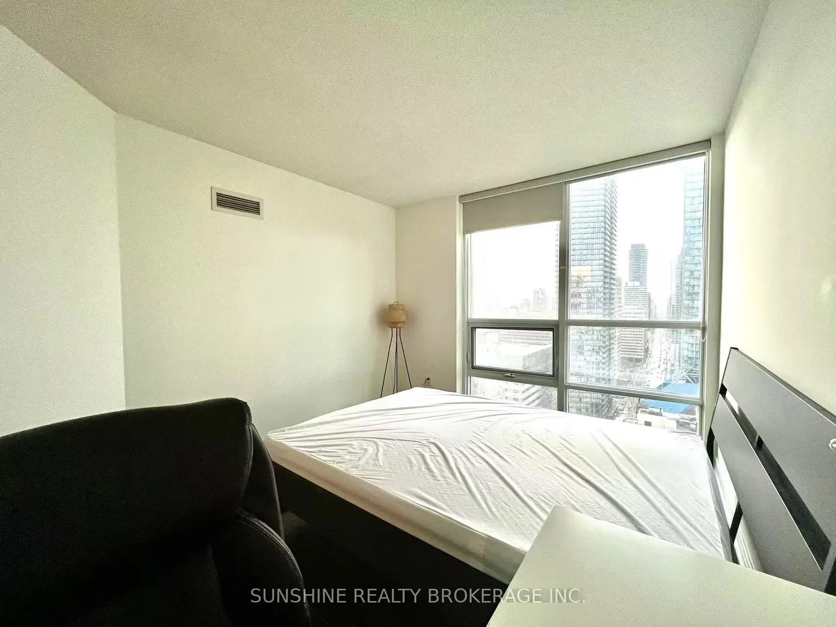 763 Bay Street, #3112