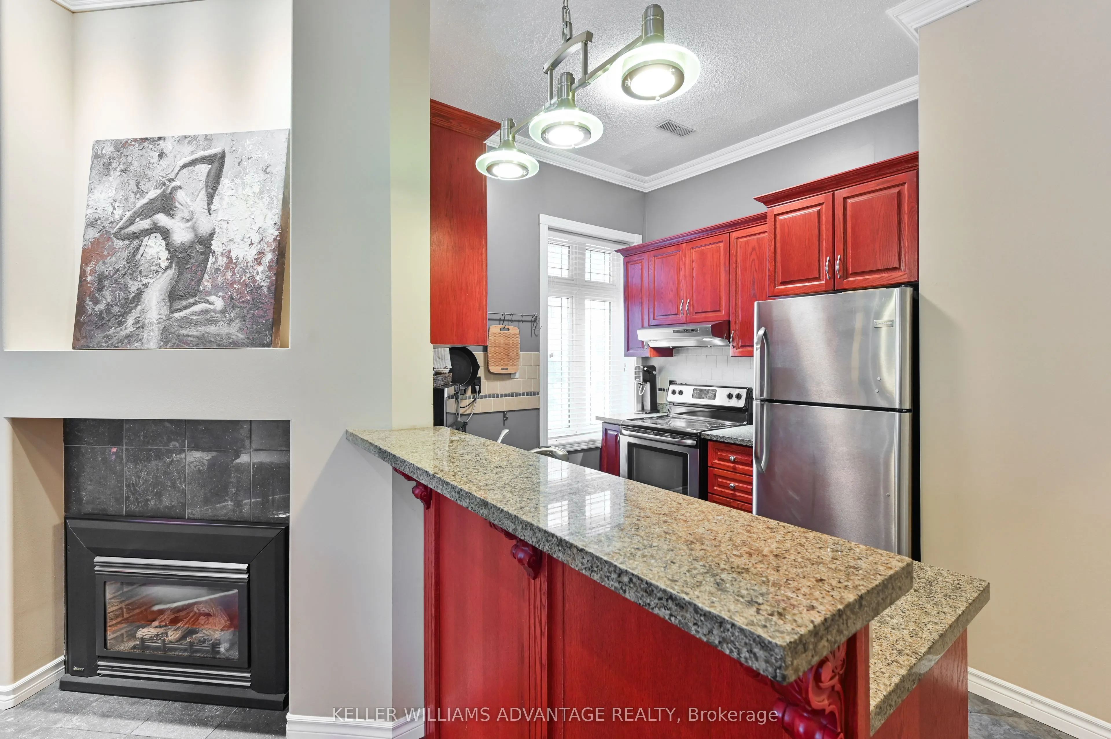 43 Huntley Street, #2
