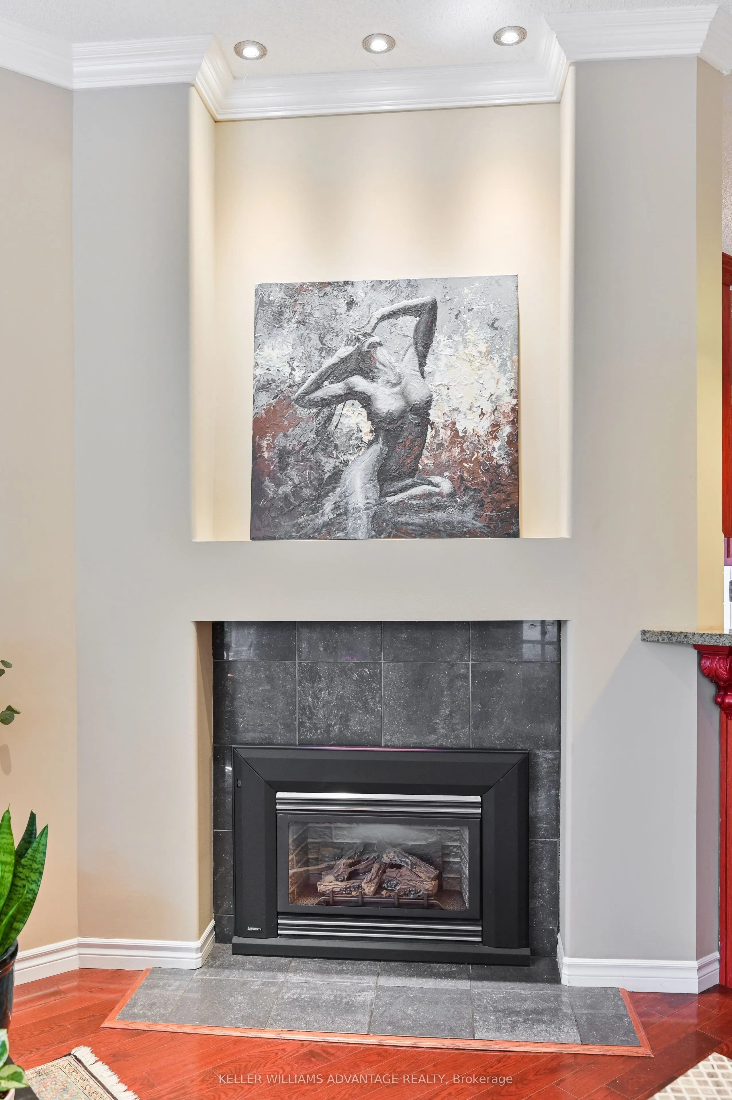 43 Huntley Street, #2