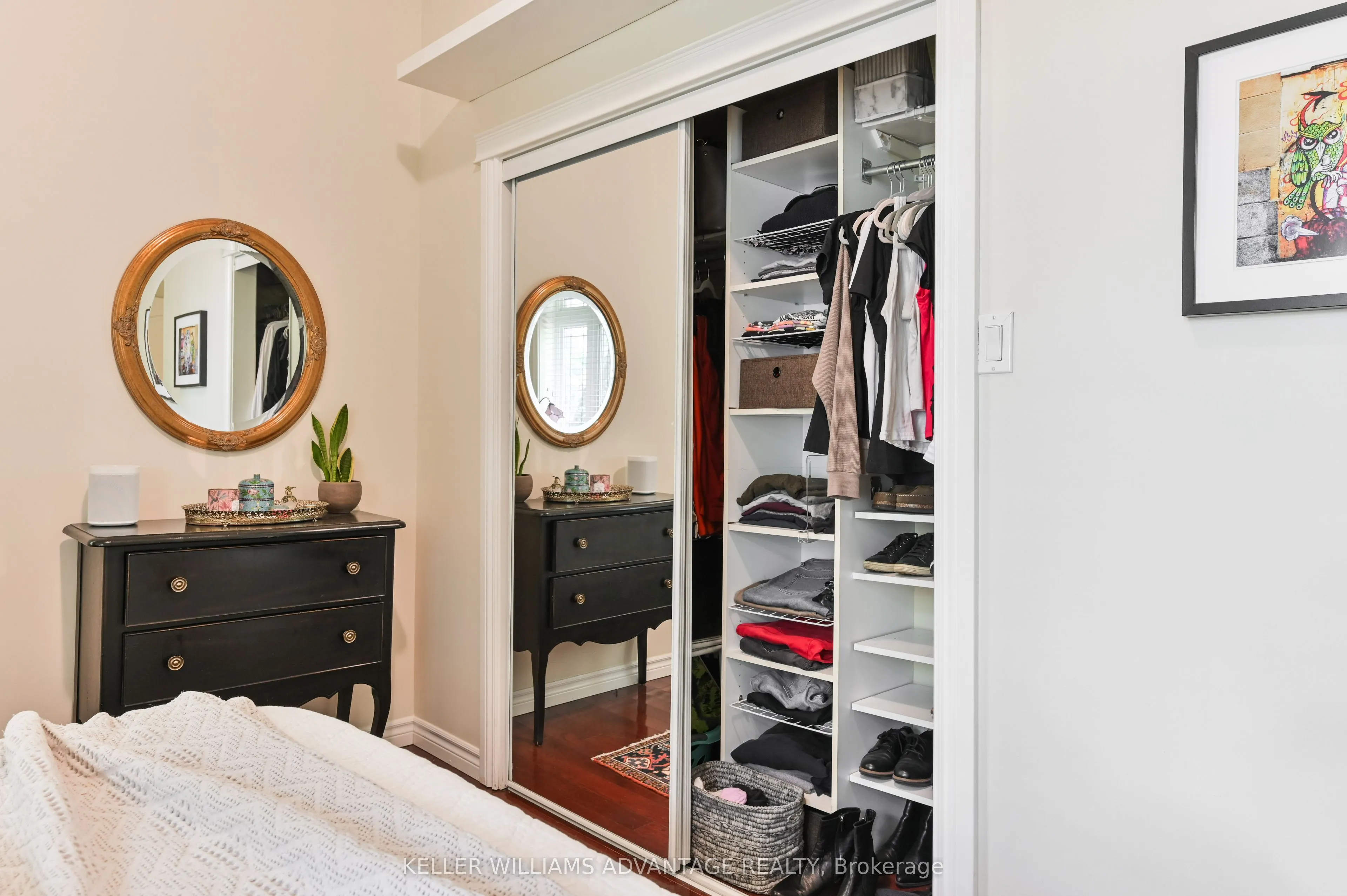 43 Huntley Street, #2