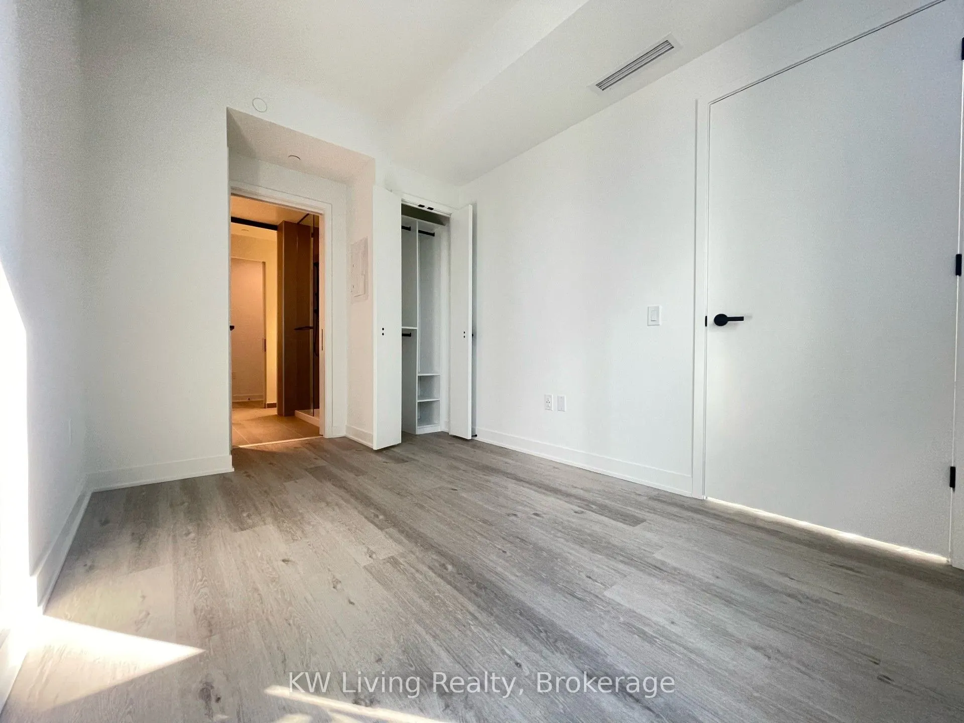 55 Charles Street E, #3608