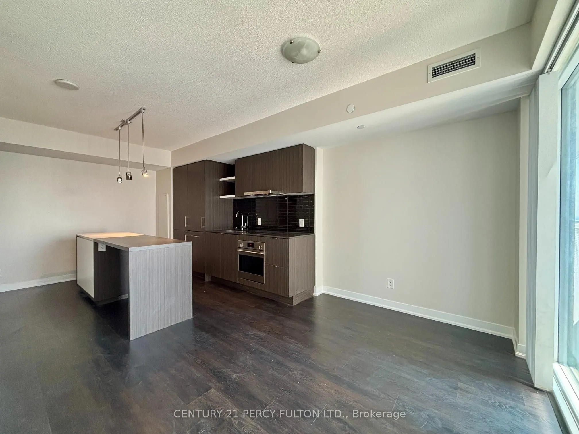 88 Harbour Street, #5201
