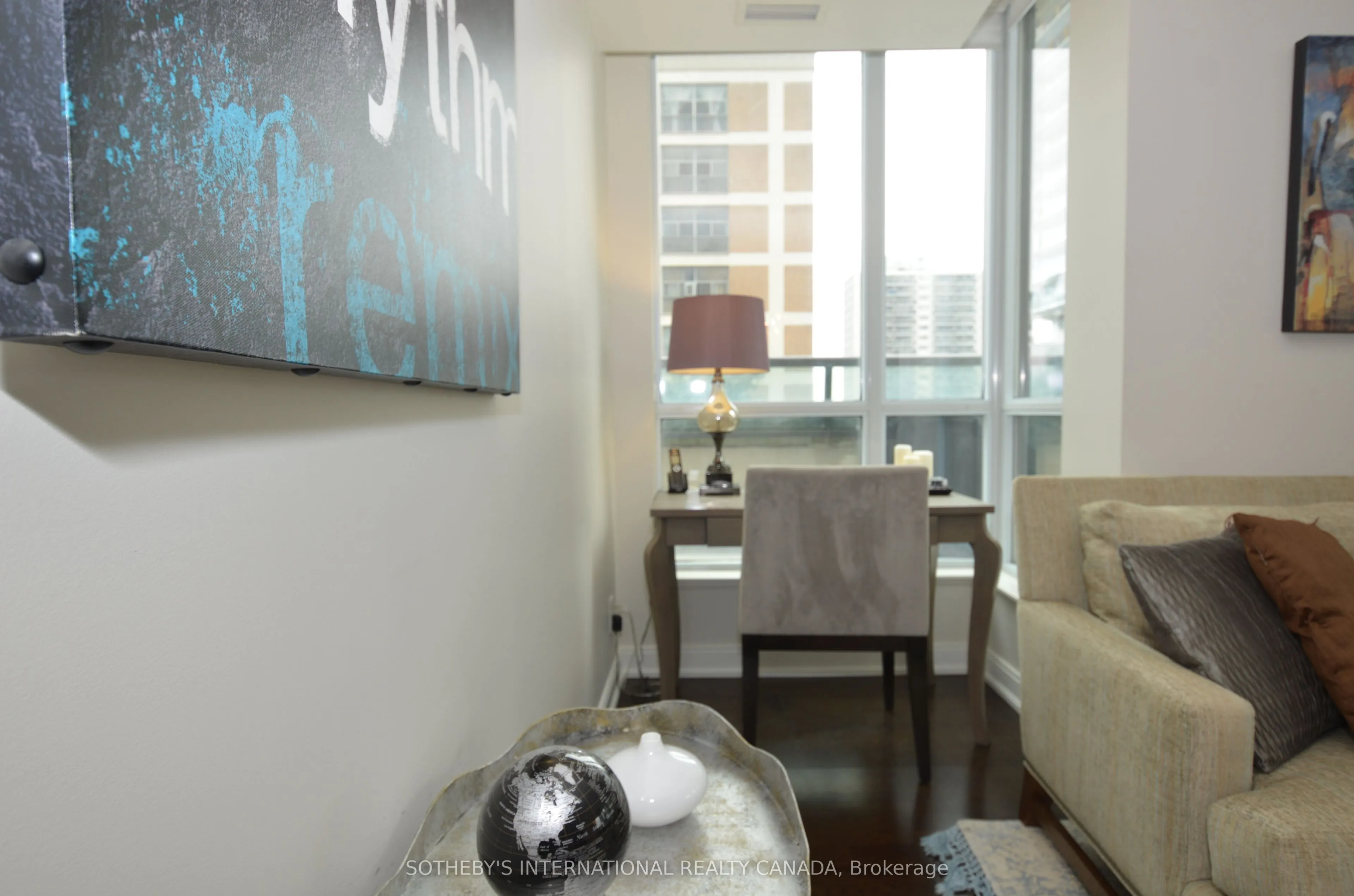 88 Broadway Avenue, #409