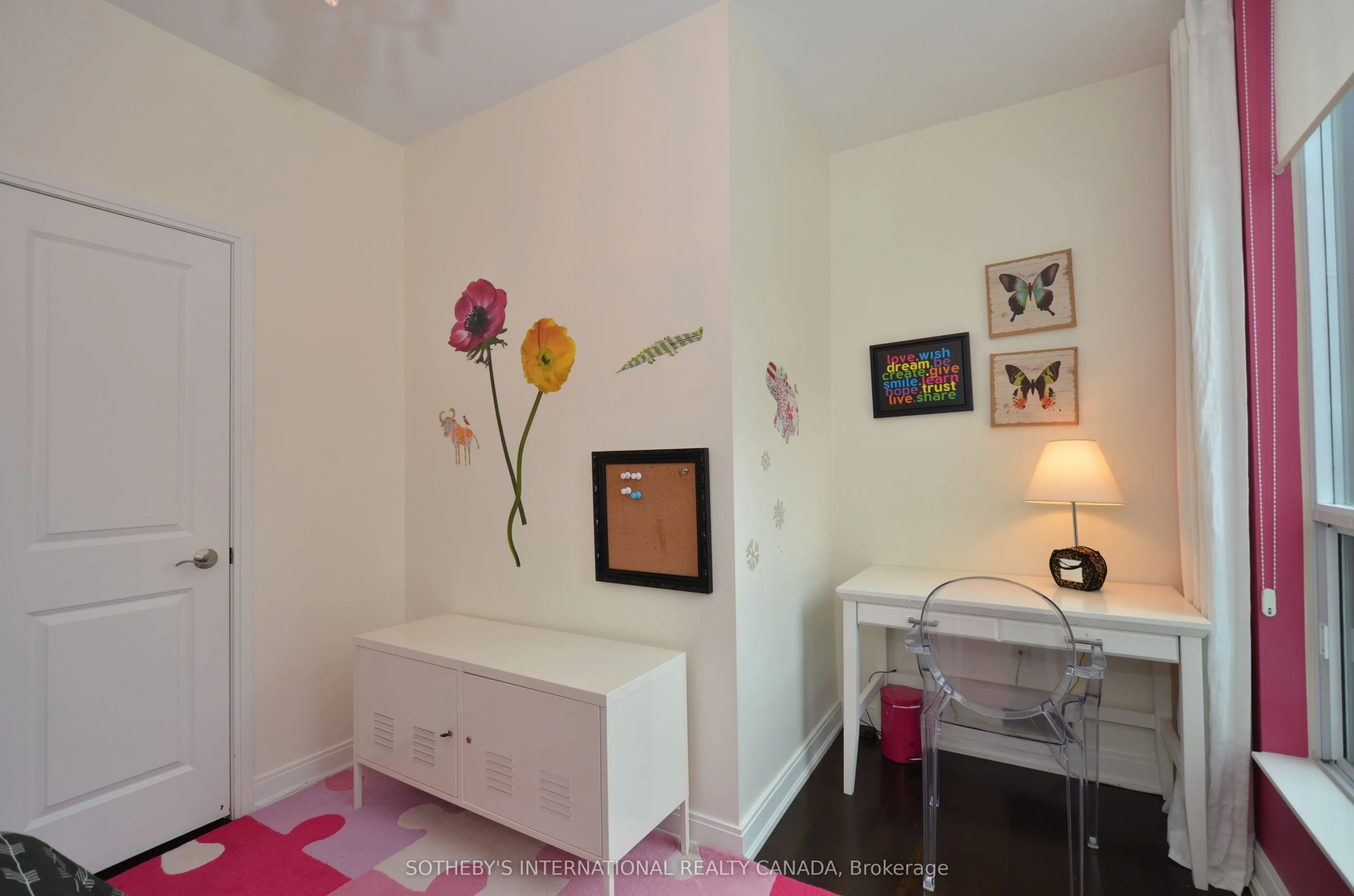 88 Broadway Avenue, #409