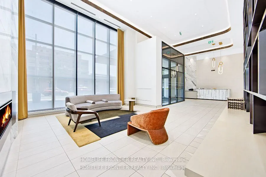 130 River Street, #911