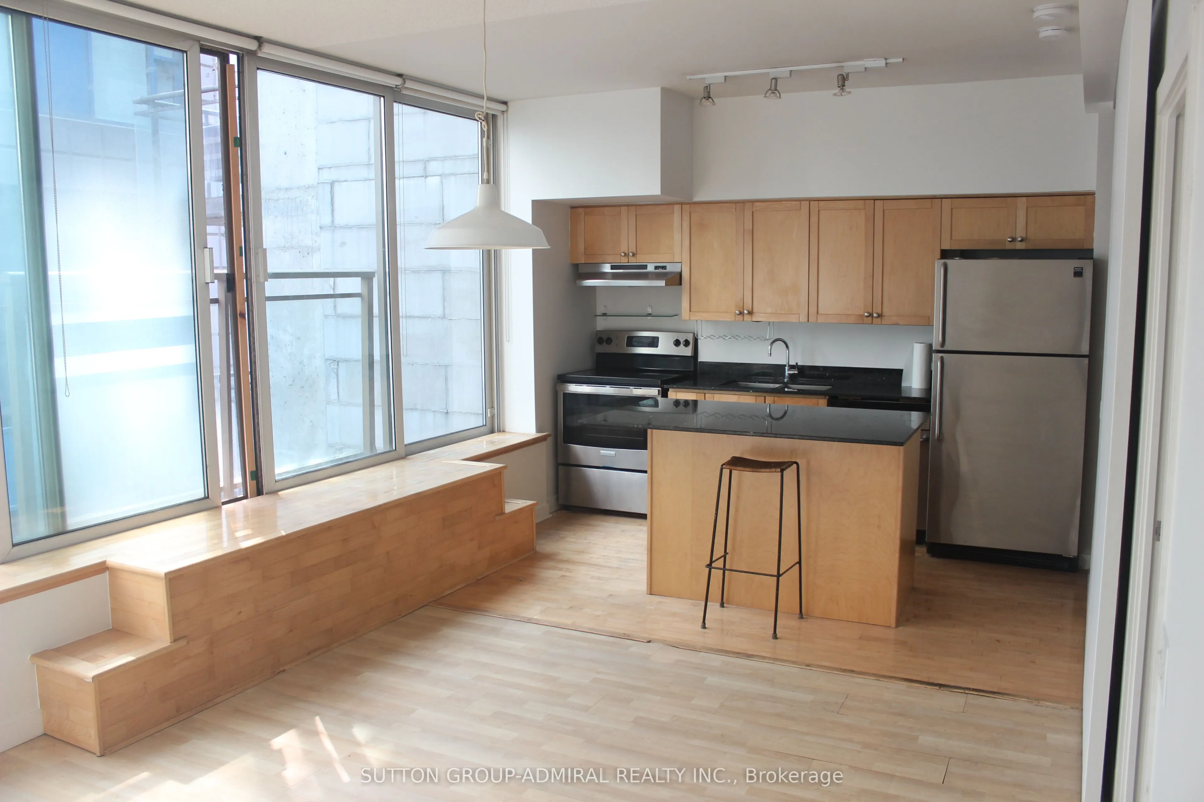 50 Camden Street, #408