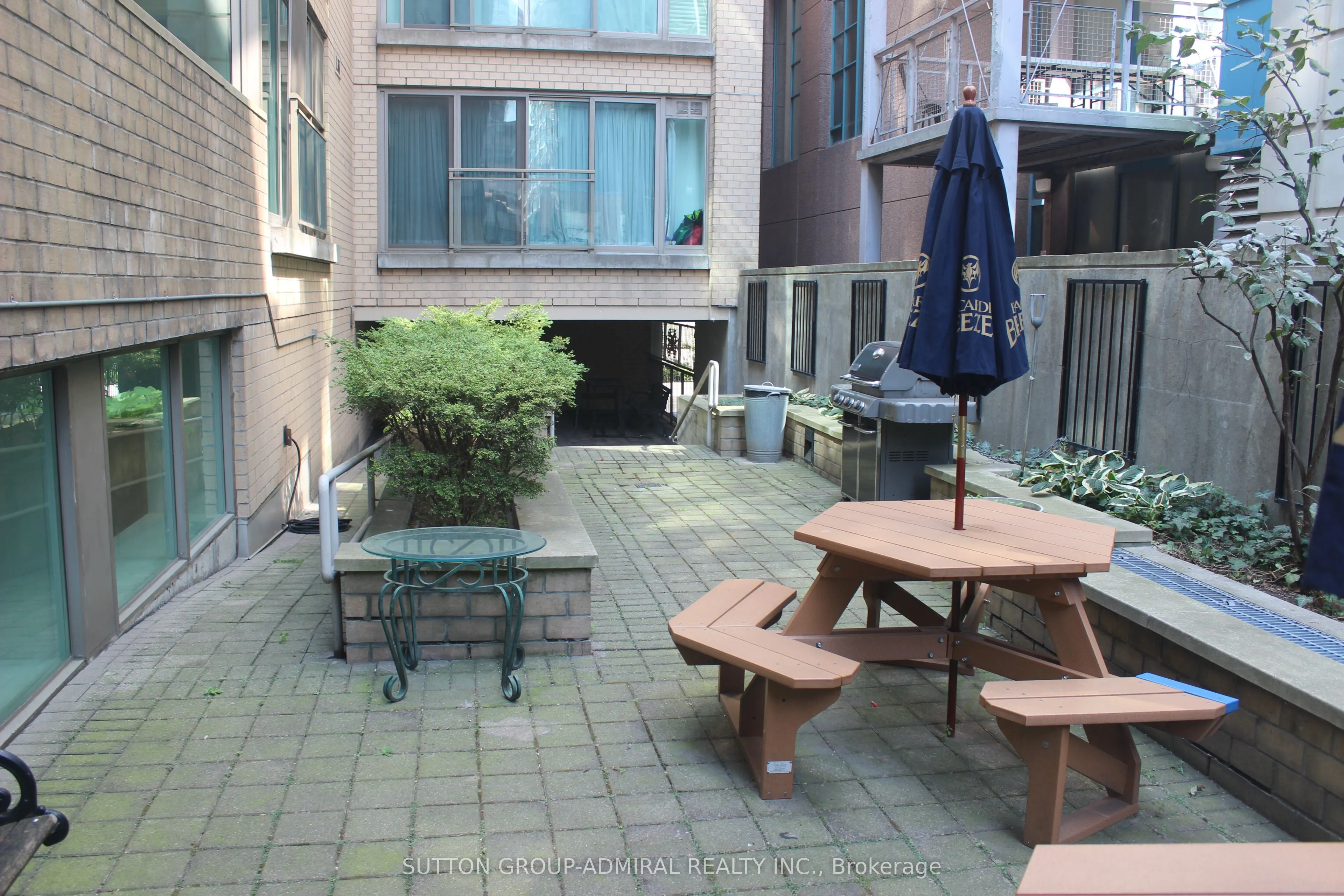 50 Camden Street, #408