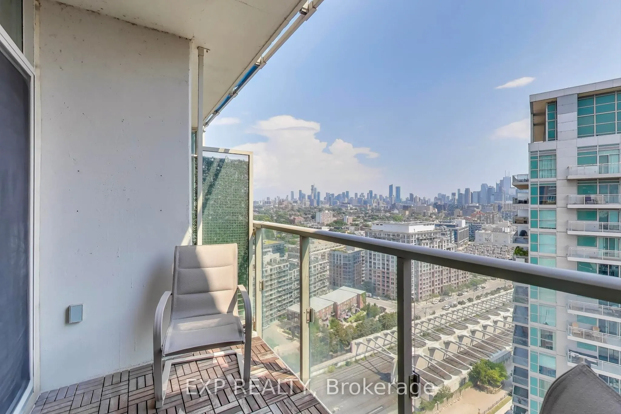 125 Western Battery Road, #2406