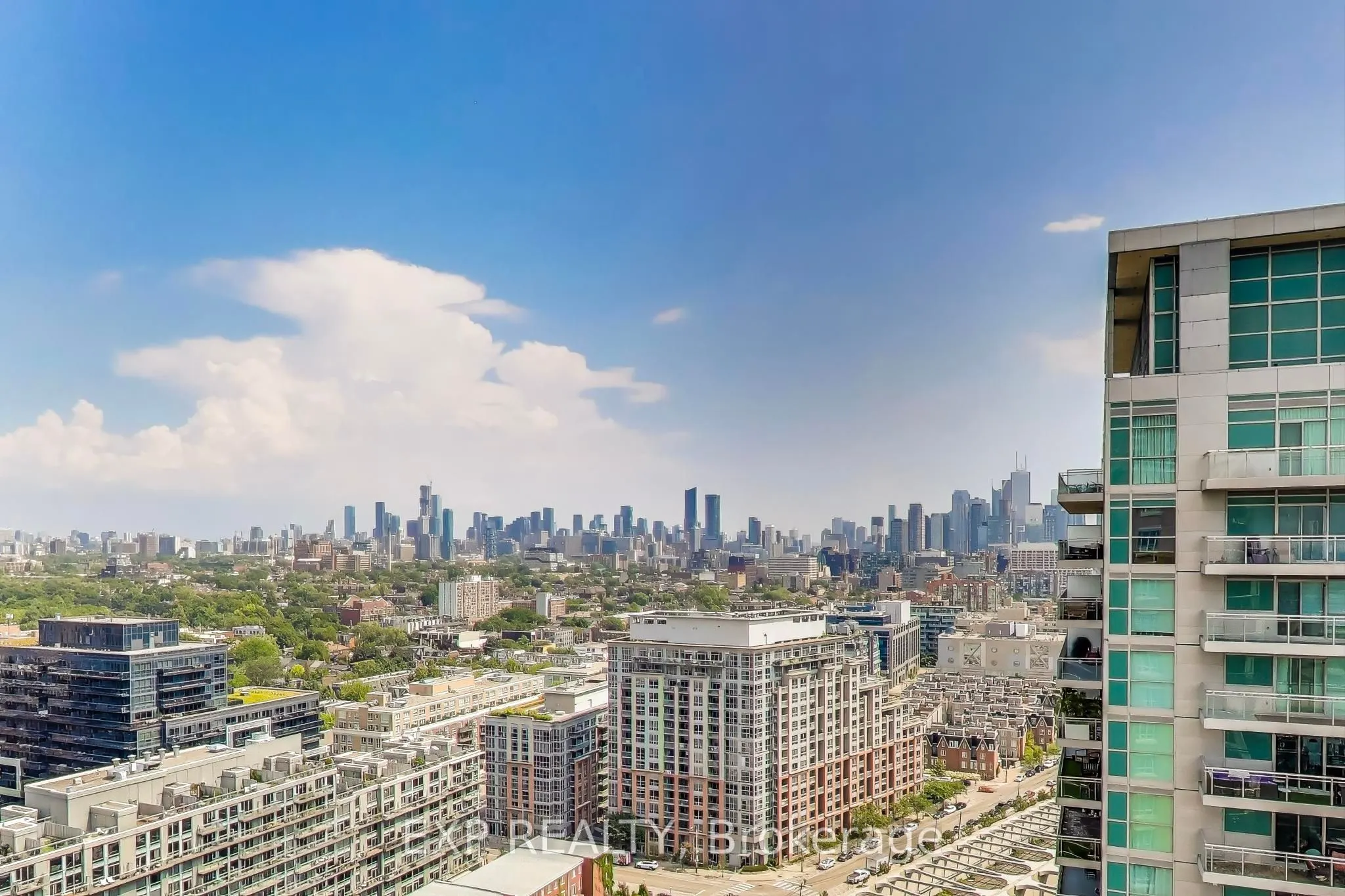 125 Western Battery Road, #2406