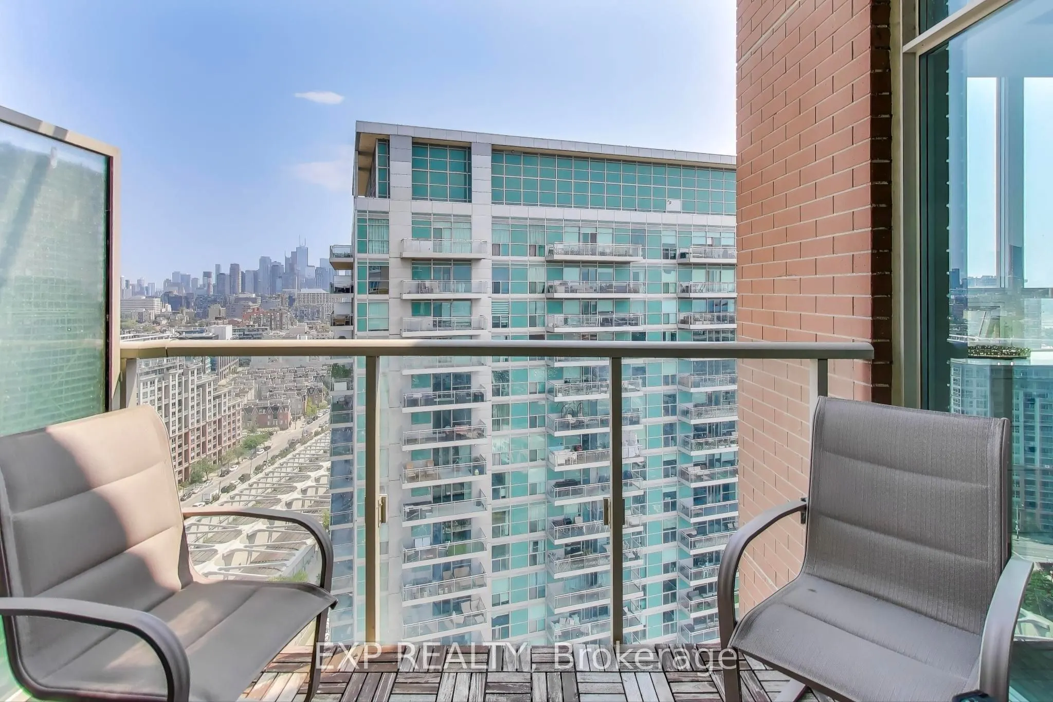 125 Western Battery Road, #2406