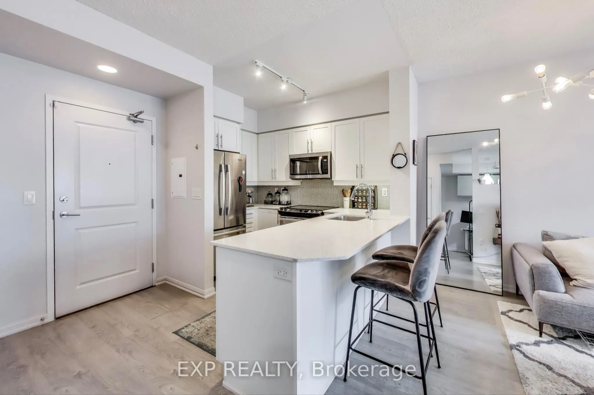 125 Western Battery Road, #2406